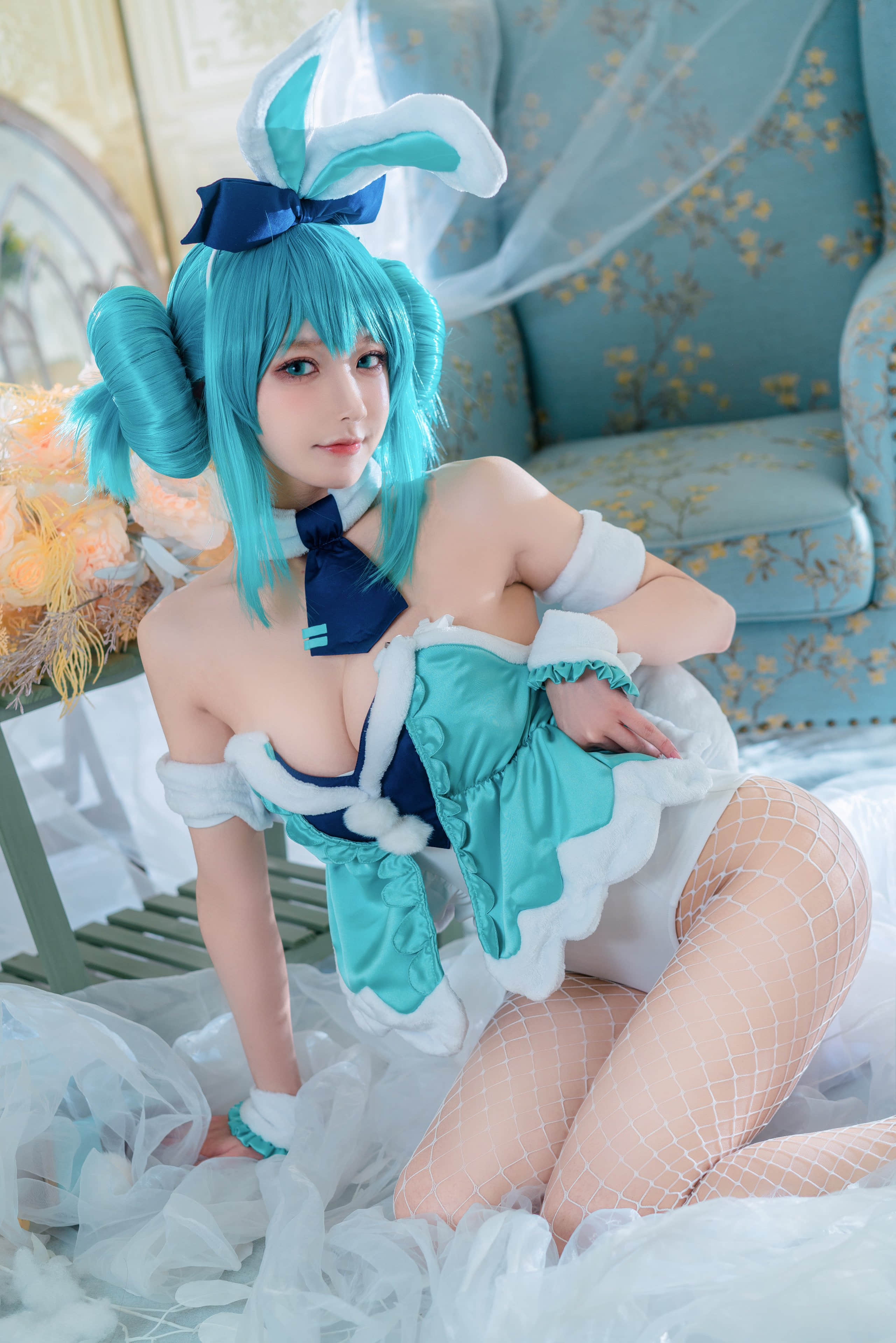 Đọc truyện hentai Tuyển tập Albums siêu phẩm Cosplay - Chap 842 - A Bao is also a bunny girl - NO.30 White Rabbit Miku