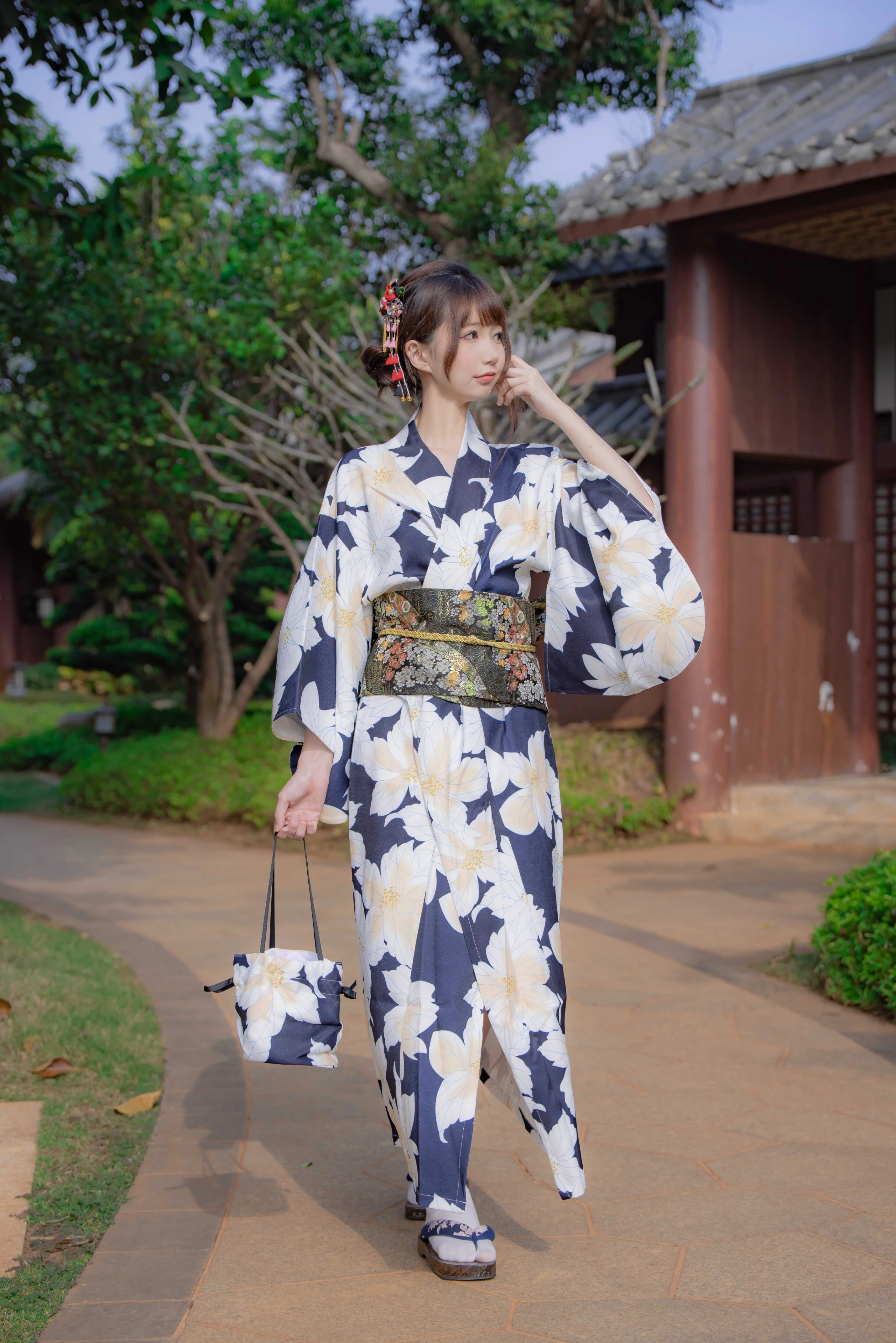 Đọc truyện hentai Tuyển tập Albums siêu phẩm Cosplay - Chap 547 - [Nagisa Monster Meow] Hot Spring