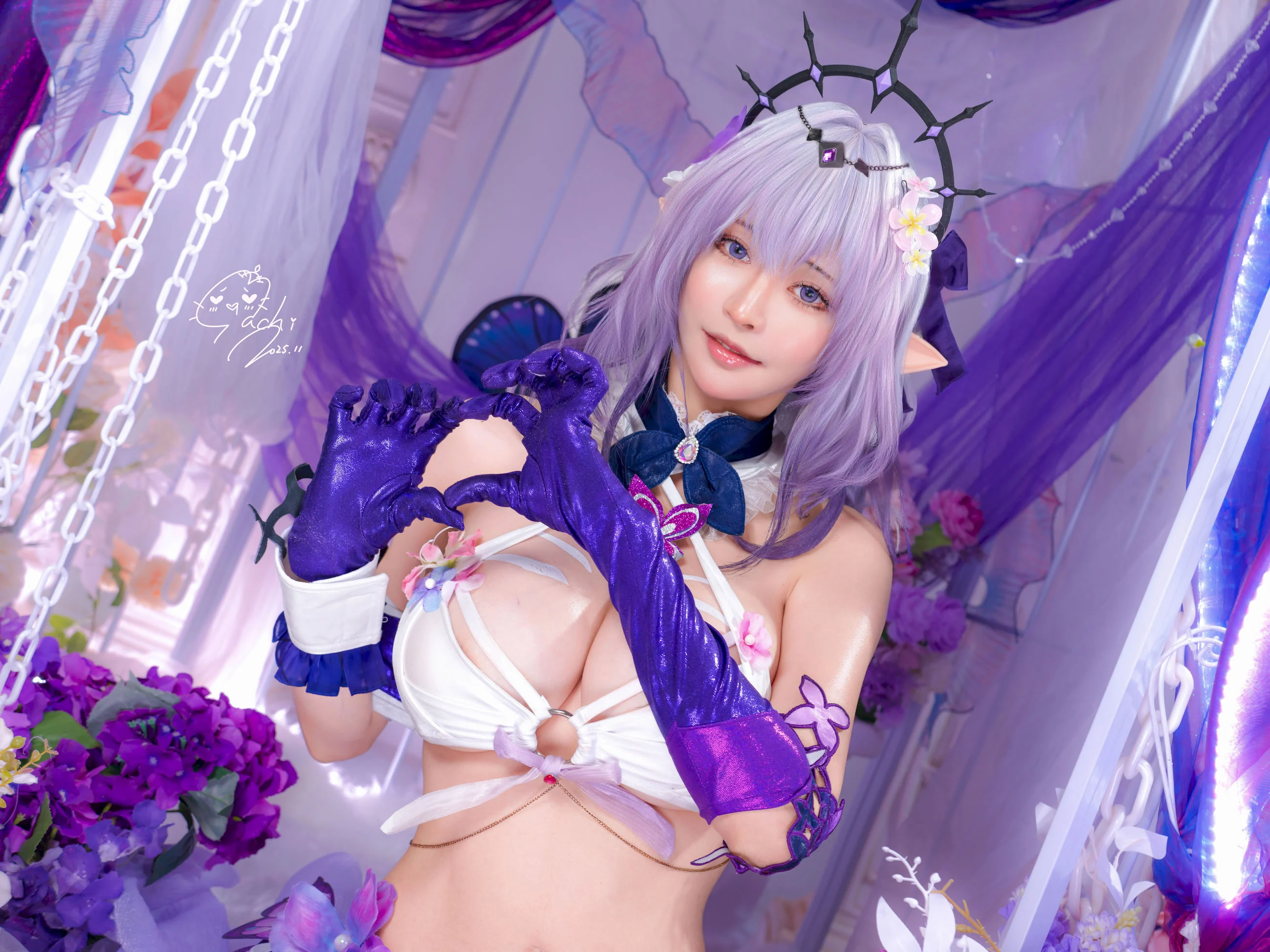 Đọc truyện hentai Tuyển tập Albums siêu phẩm Cosplay - 1353 - [Machi Mayoshi] The dangerous behind the scenes of the Castris Swimsuit Saint Part 1