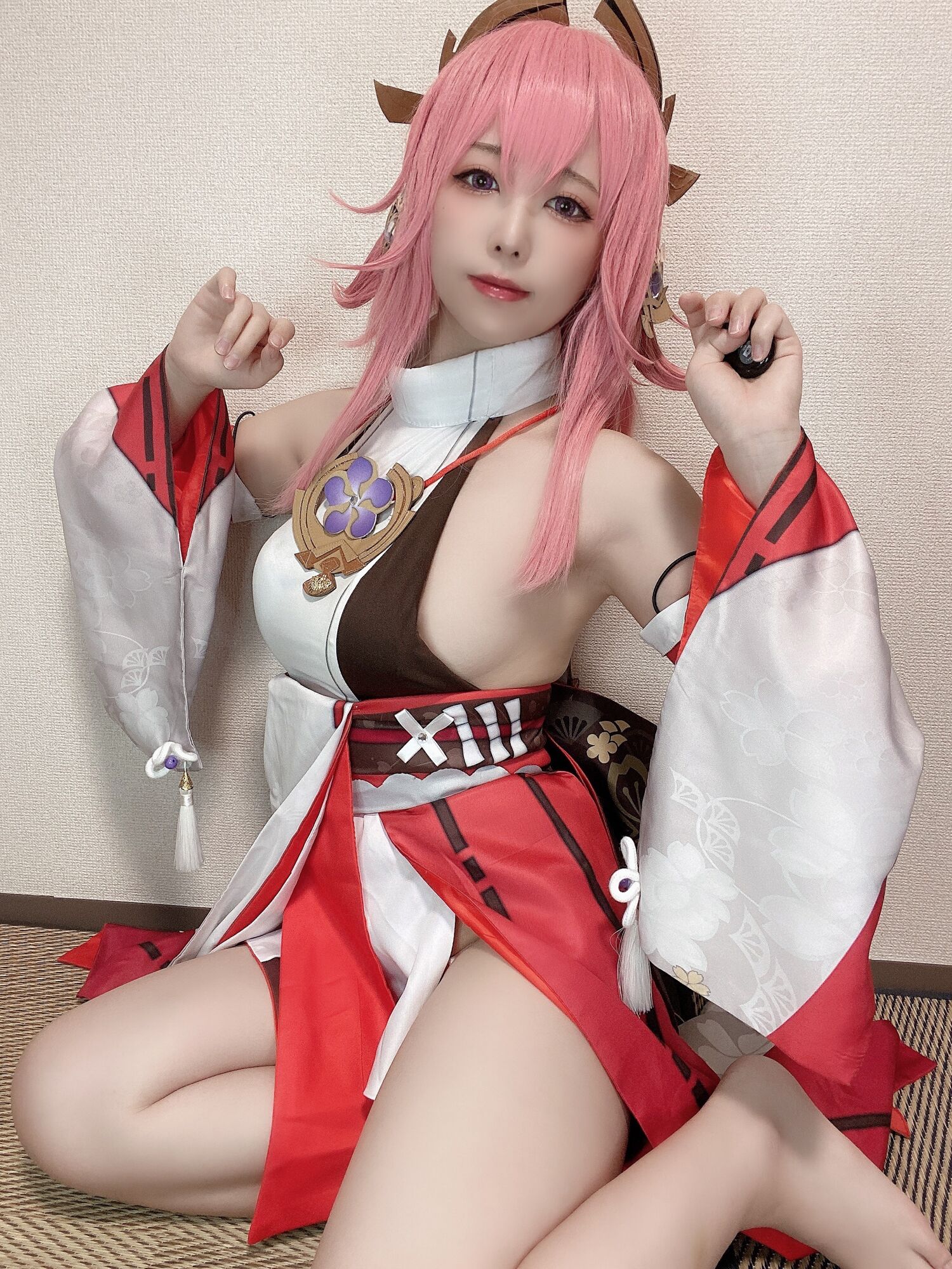 Đọc truyện hentai Tuyển tập Albums siêu phẩm Cosplay - Chap 490 - Rizuna - Yae Miko Cosplay