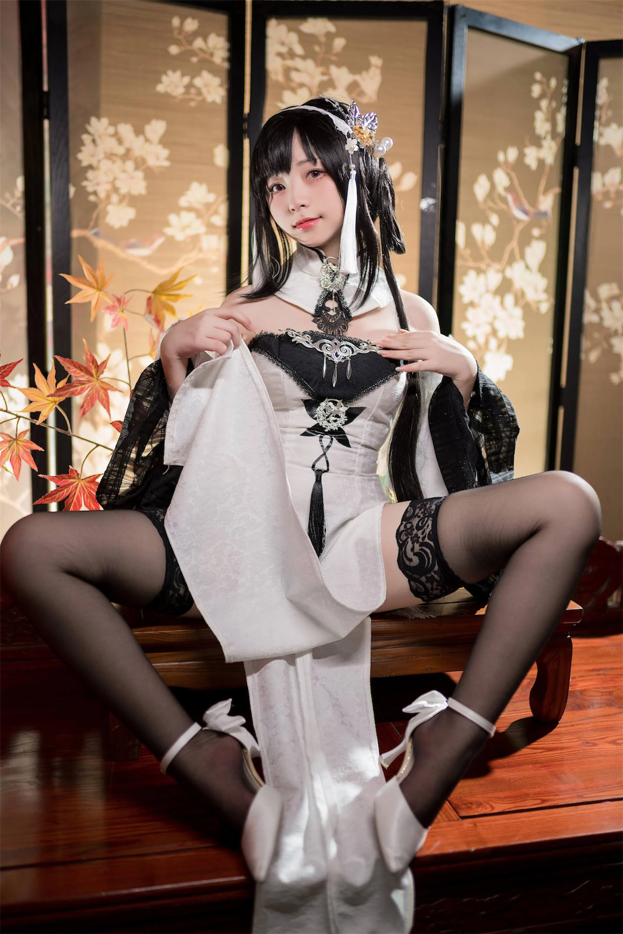 Đọc truyện hentai Tuyển tập Albums siêu phẩm Cosplay - Chap 451 - Flower Bell - Zhenhai