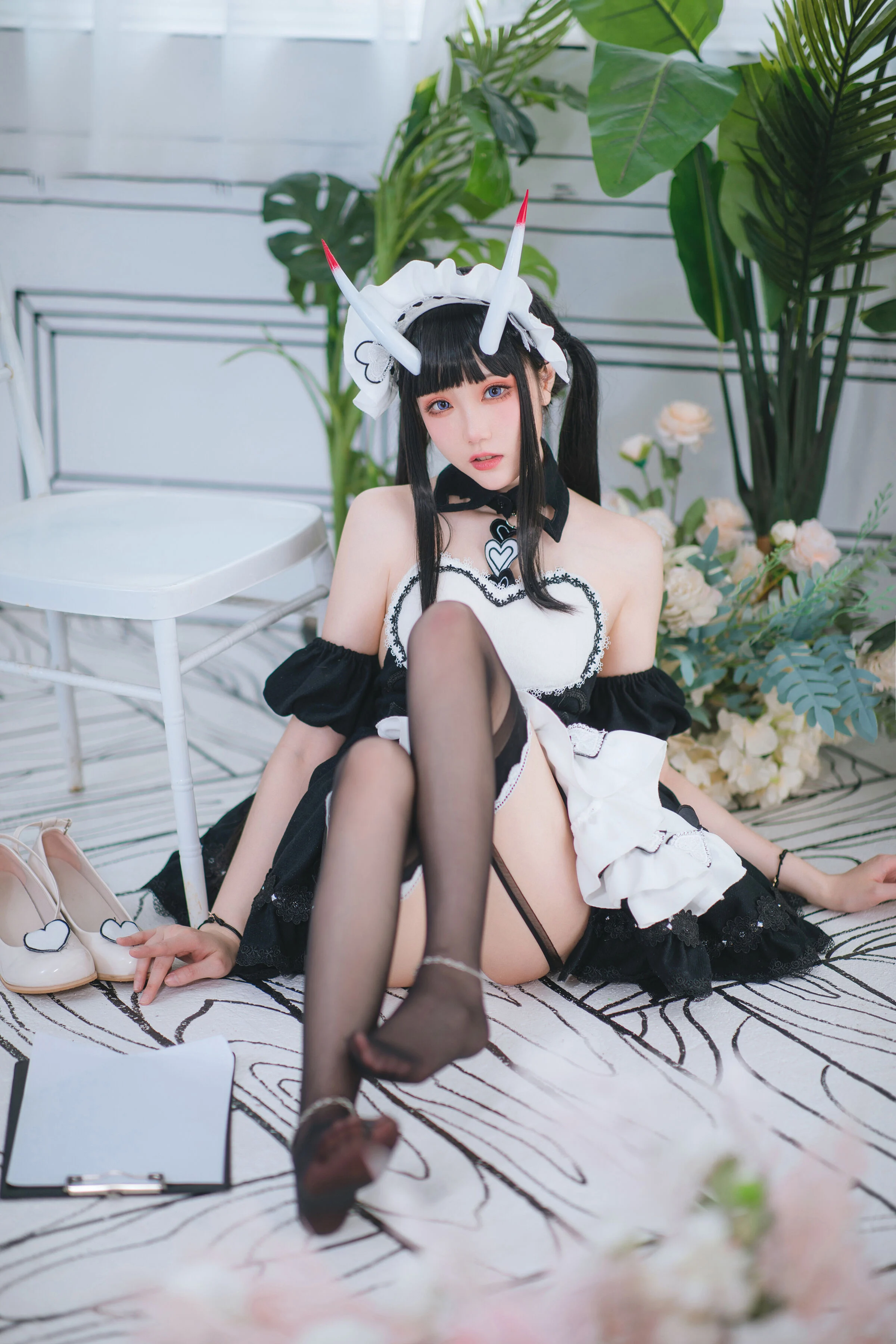 Đọc truyện hentai Tuyển tập Albums siêu phẩm Cosplay - Chap 591 - Guashi-chan Noshiro Maid