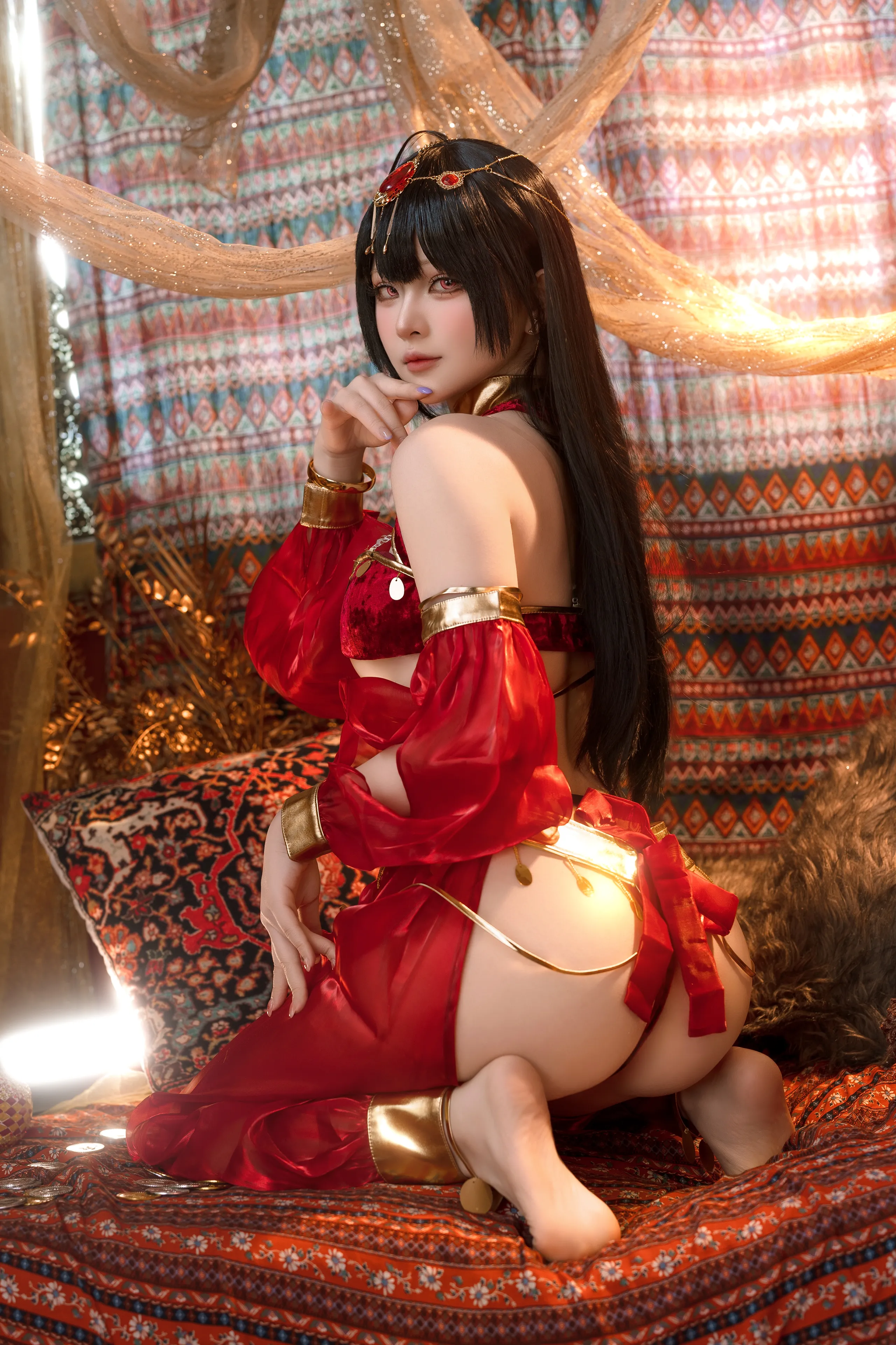 Đọc truyện hentai Tuyển tập Albums siêu phẩm Cosplay - Chap 1018 - Yuyu - Azur Lane Big Phoenix Dancer New Year Special