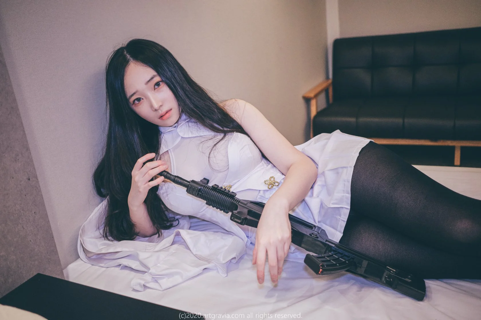 Đọc truyện hentai Tuyển tập Albums siêu phẩm Cosplay - Chap 919 - [ArtGravia] Vol.136 Bambi