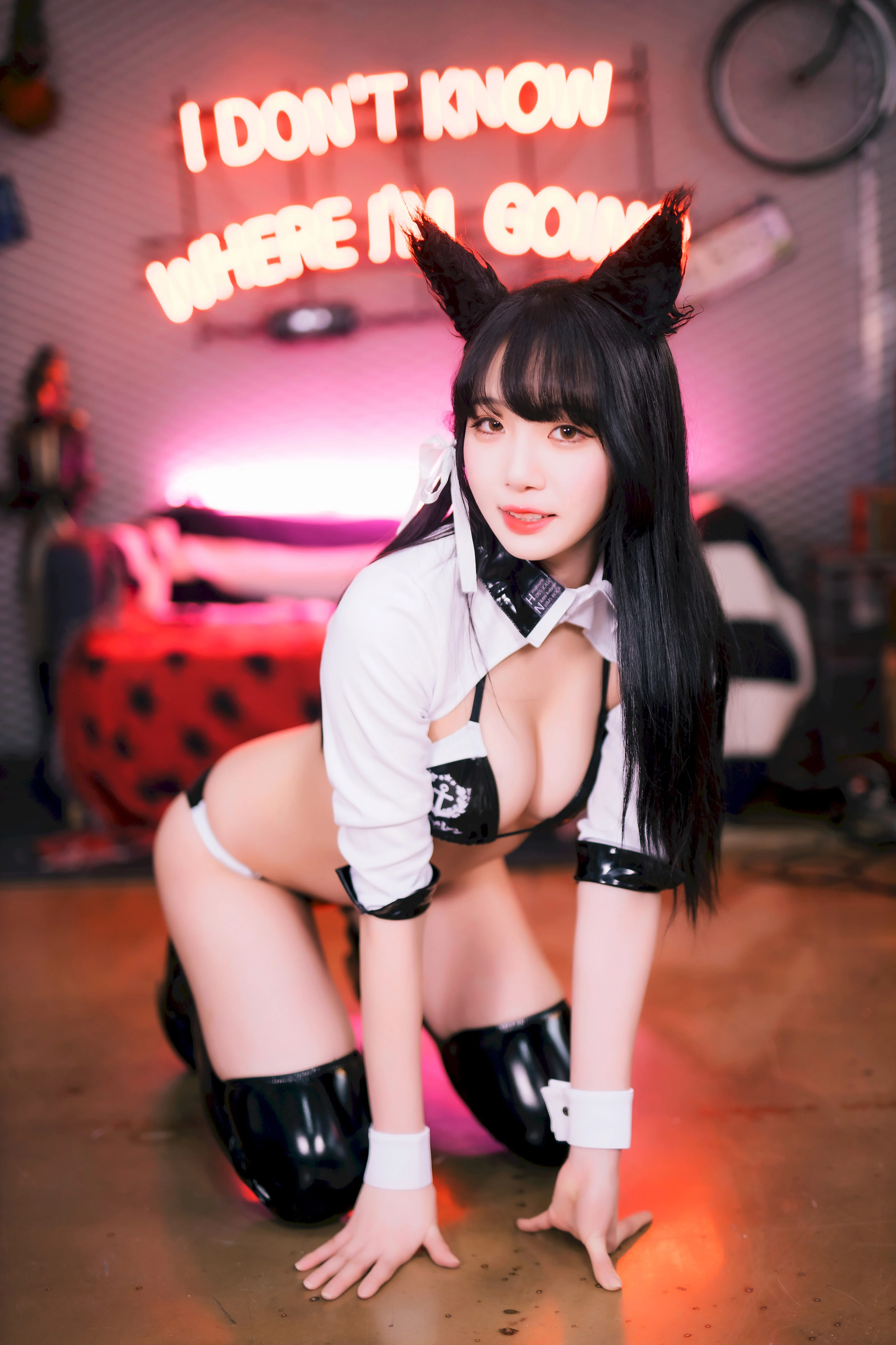 Đọc truyện hentai Tuyển tập Albums siêu phẩm Cosplay - Chap 501 - Sooflower - Atago Racing Queen