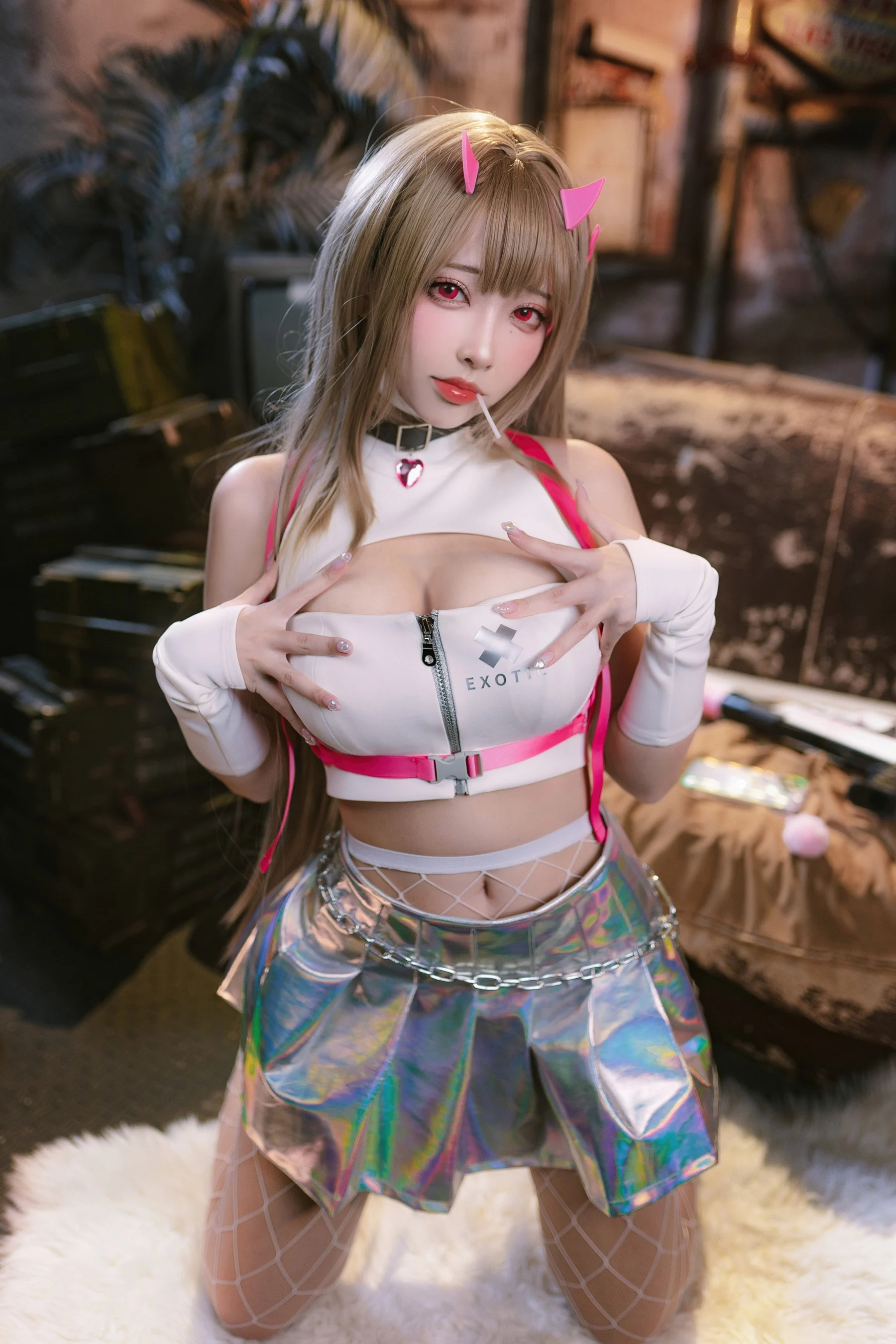 Đọc truyện hentai Tuyển tập Albums siêu phẩm Cosplay - Chap 338 - Sakura Miyamoto - Viper