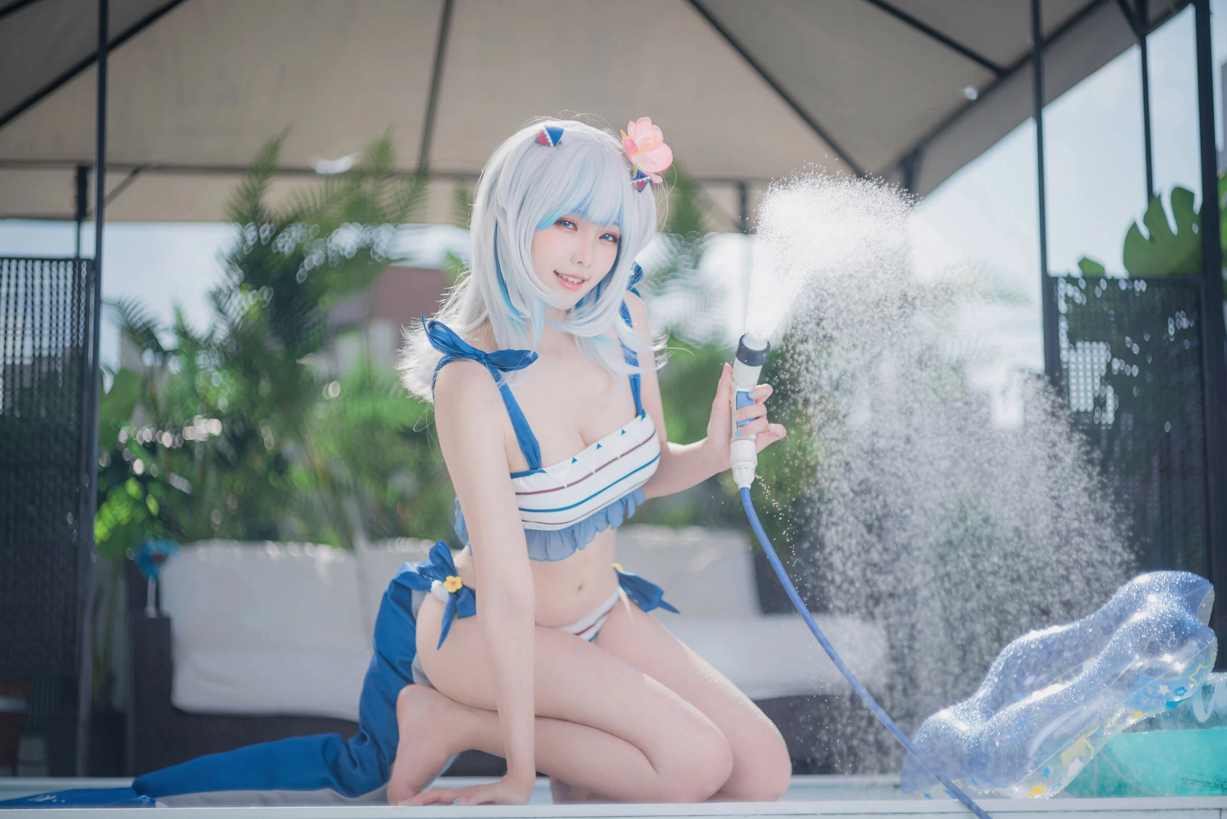 Đọc truyện hentai Tuyển tập Albums siêu phẩm Cosplay - Chap 518 - Ely - Gura Swimsuit