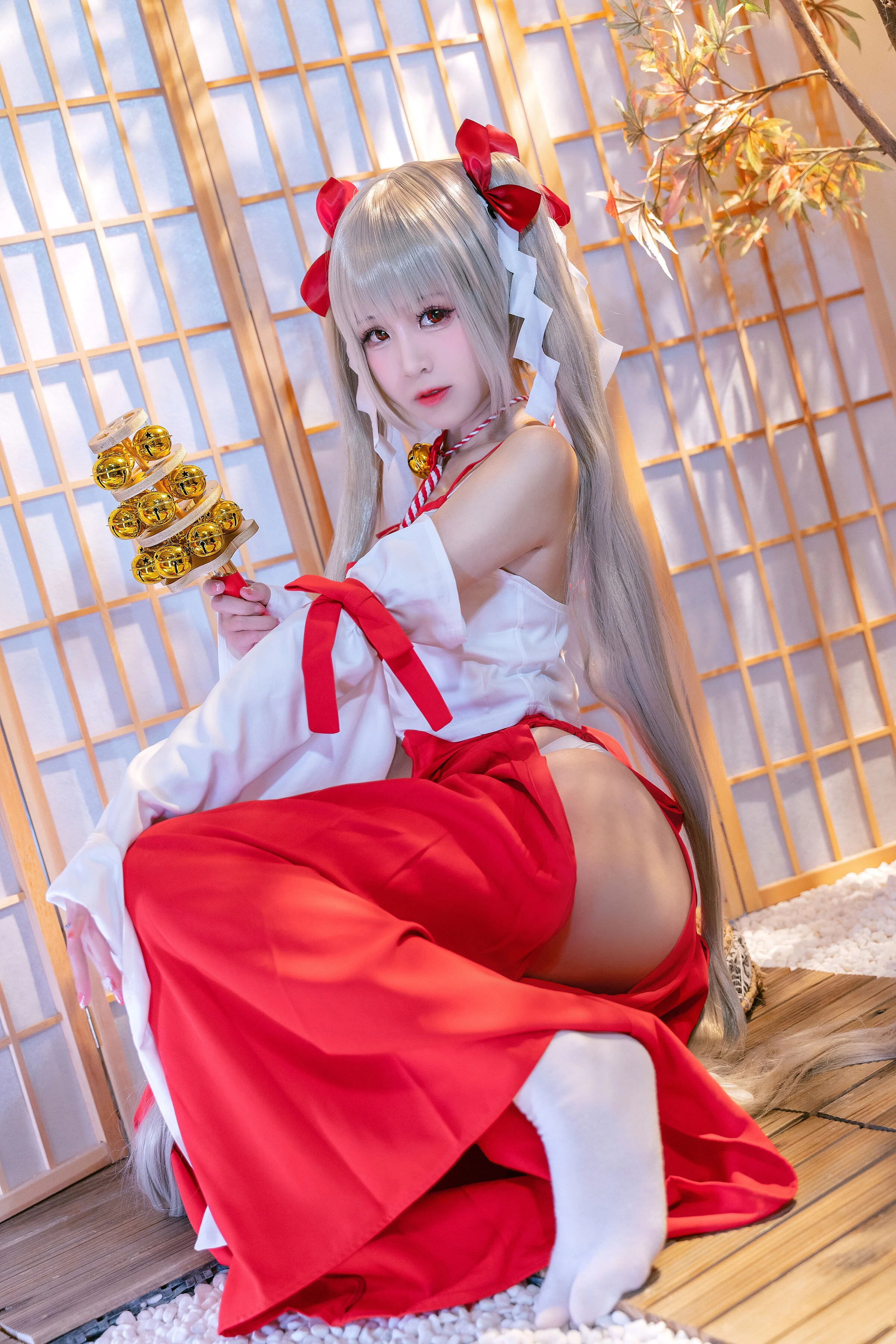 Đọc truyện hentai Tuyển tập Albums siêu phẩm Cosplay - Chap 615 - miko - Awesome witch
