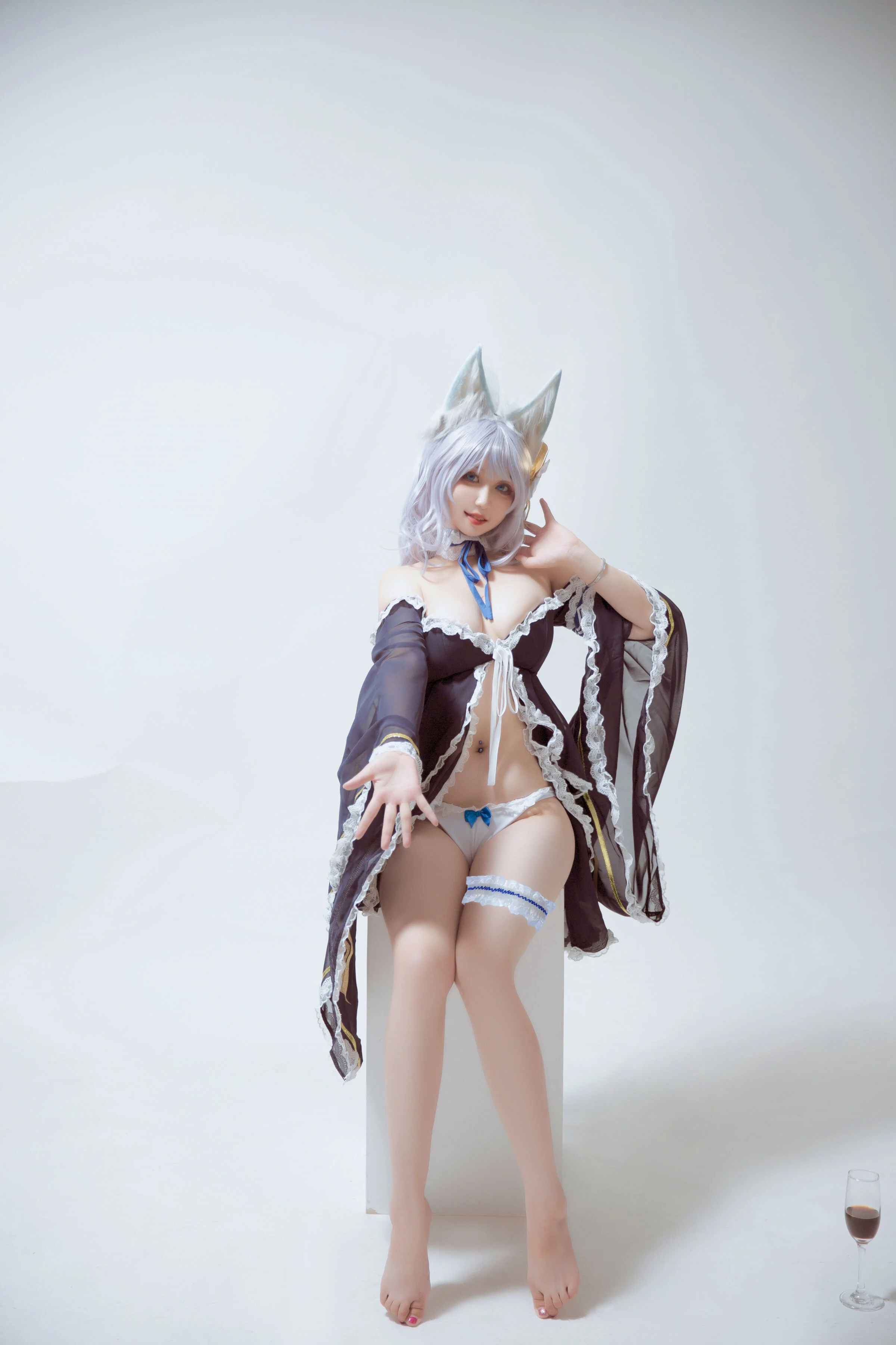 Đọc truyện hentai Tuyển tập Albums siêu phẩm Cosplay - Chap 585 - Ruby dip sauce Meimei - Azur Lane Shinano painter pajamas