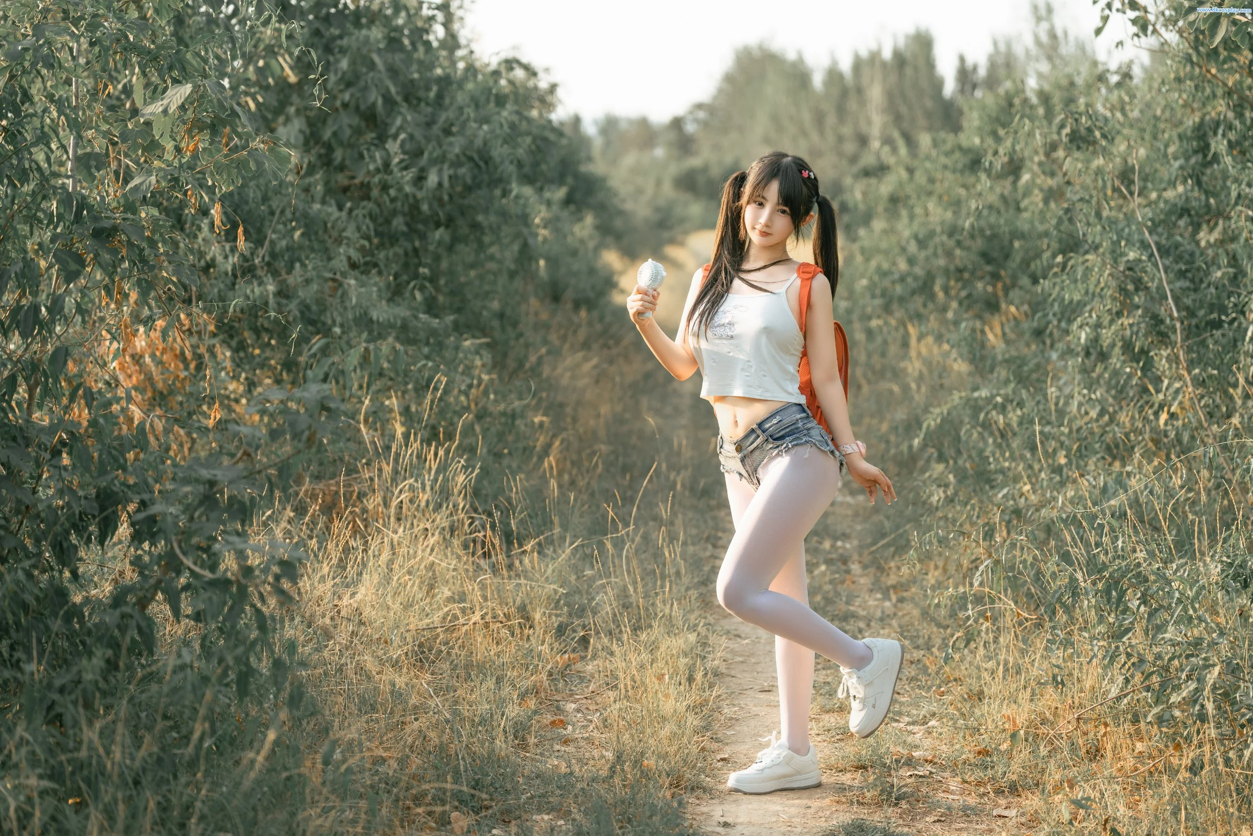 Đọc truyện hentai Tuyển tập Albums siêu phẩm Cosplay - Chap 604 - [Sakurai Ningning] Little red envelope