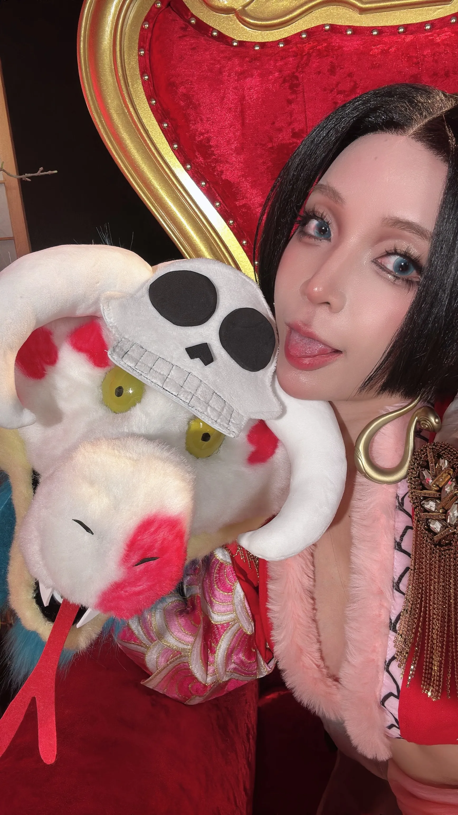 Đọc truyện hentai Tuyển tập Albums siêu phẩm Cosplay - Chap 1050 - Umeko J - Boa Hancock