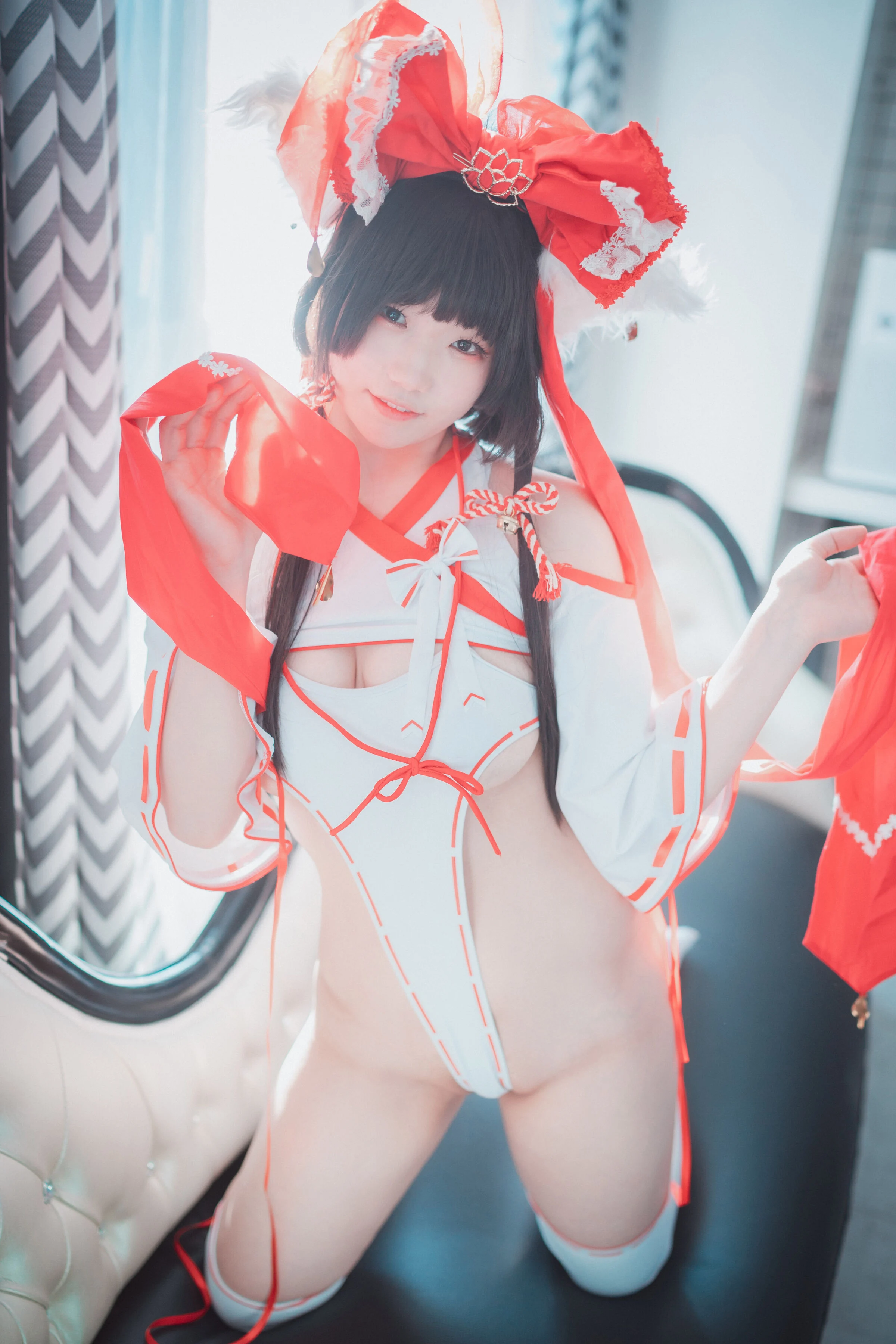 Đọc truyện hentai Tuyển tập Albums siêu phẩm Cosplay - Chap 612 - Mimmi - Reimu Hakurei