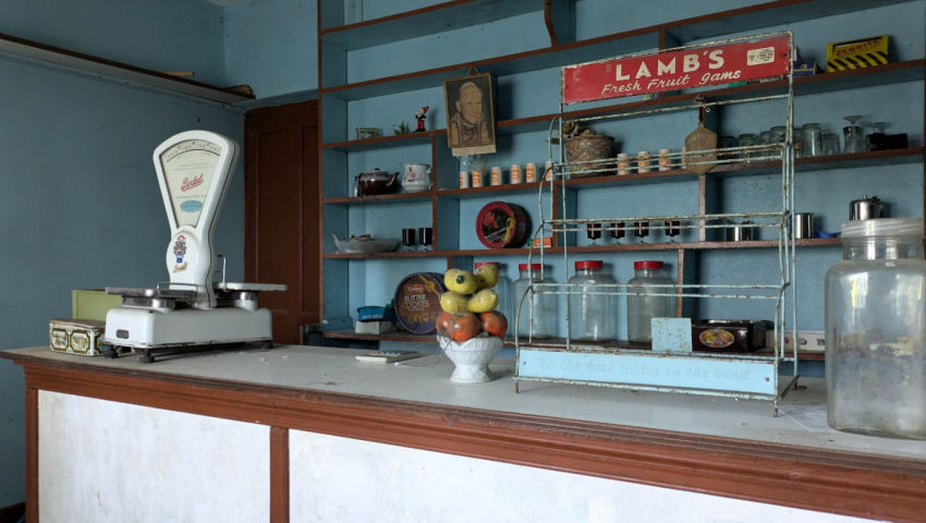 ⁣Abandoned tiny old-fashioned shop in Ireland 🇮🇪  - (Urban Exploration) Urbex & Abandoned Places