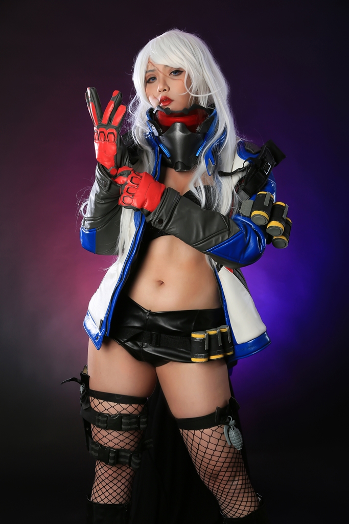 Đọc truyện hentai Tuyển tập Albums siêu phẩm Cosplay - Chap 228 - Hana Bunny – Soldier 76