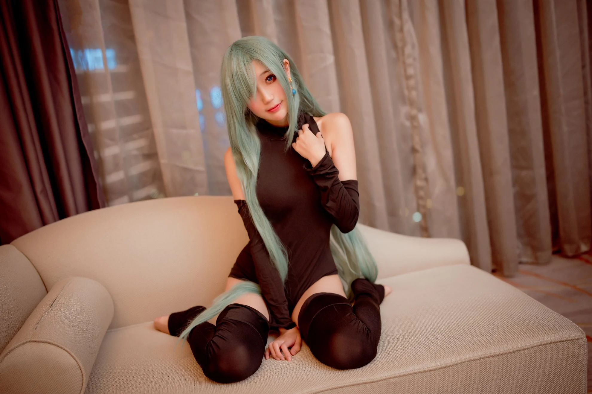 Đọc truyện hentai Tuyển tập Albums siêu phẩm Cosplay - Chap 887 - Zhou Ji is a cute rabbit No.035 Elizabeth jumpsuit