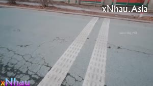 E học sinh Eva đc gạ chụp ảnh đường phố và bị a thợ đụ bắn ngập lồn (E học sinh Eva đc gạ chụp ảnh đường phố và bị a thợ đụ bắn ngập lồn) [26]