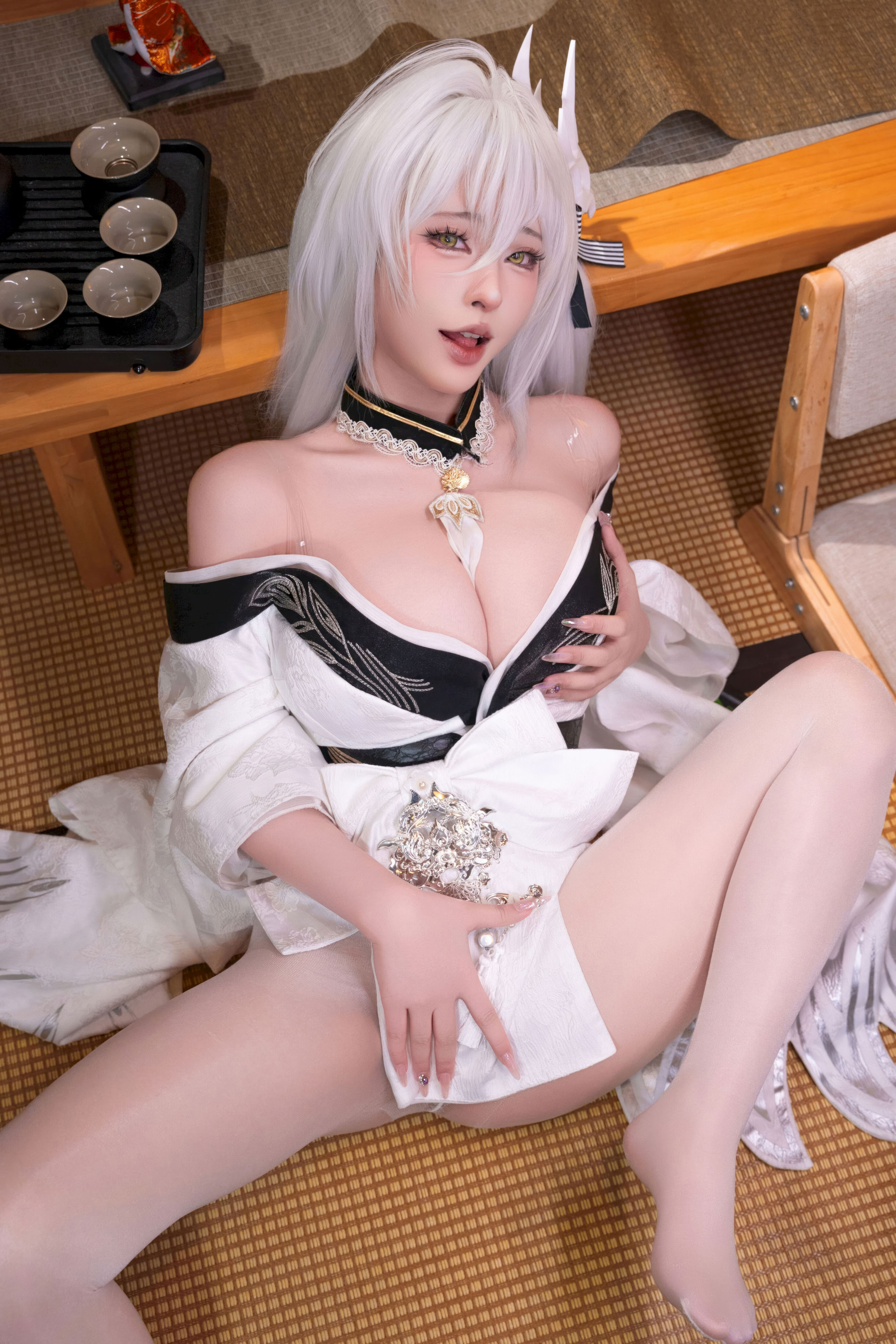 Đọc truyện hentai Tuyển tập Albums siêu phẩm Cosplay - Chap 1429 - Yuno Shimizu - Azur Lane Hakuhou Kimono