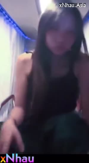 Đang móc lồn trên xe thì bị bắt quả tăng tí thì bị lơ xe hiếp (Đang móc lồn trên xe thì bị bắt quả tăng tí thì bị lơ xe hiếp) []