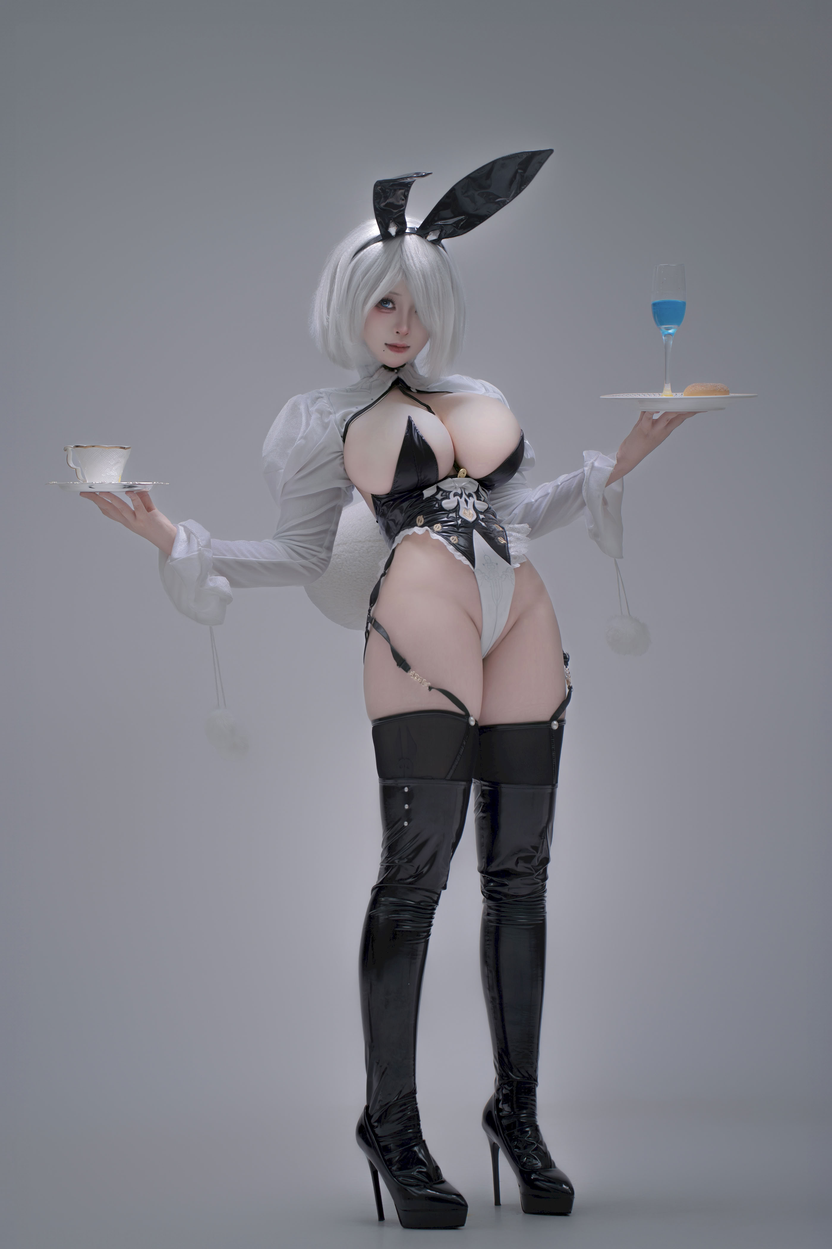Đọc truyện hentai Tuyển tập Albums siêu phẩm Cosplay - Chap 1419 - 2B Bunny Girl