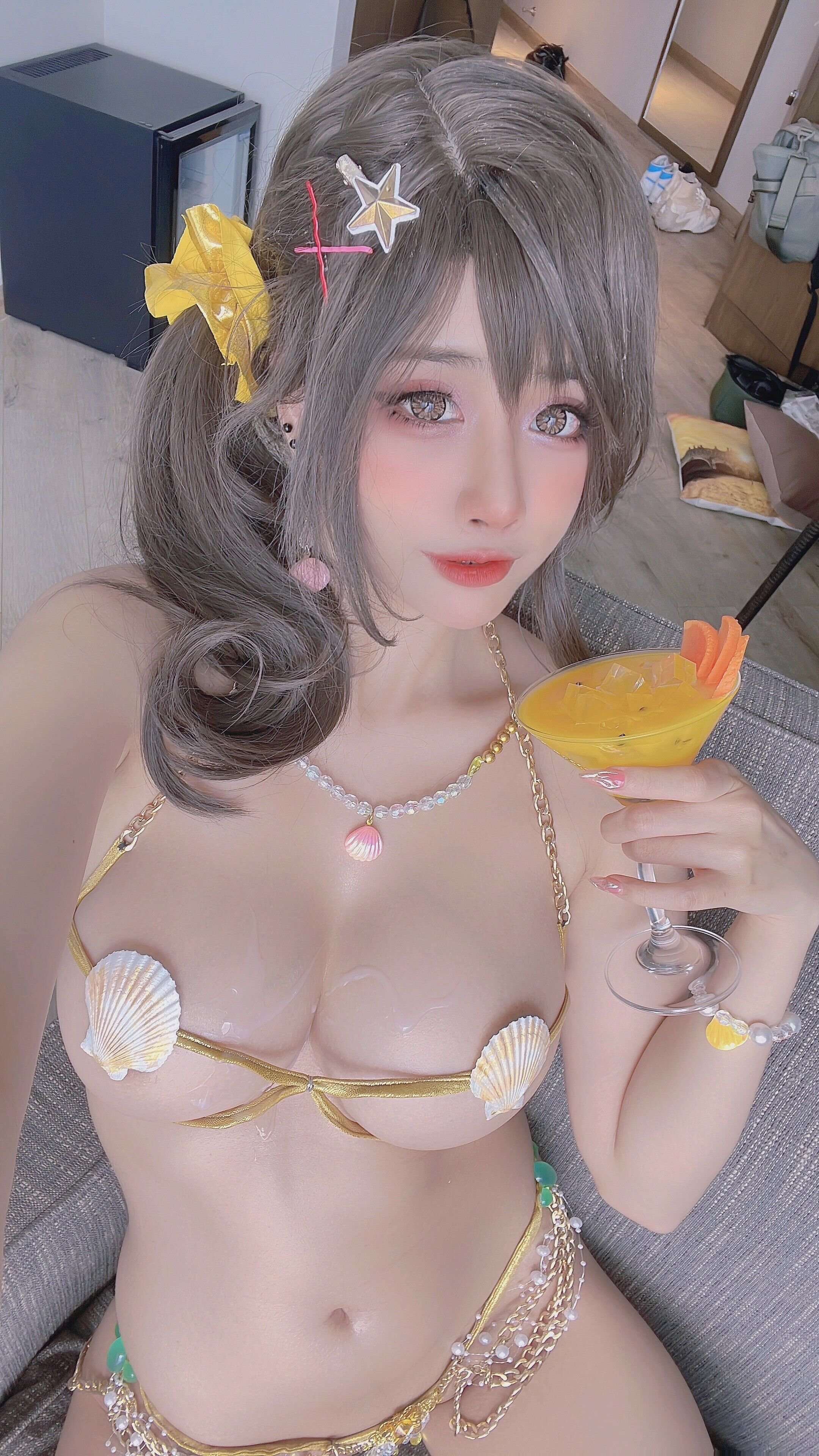 Đọc truyện hentai Tuyển tập Albums siêu phẩm Cosplay - Chap 636 - Byoru - Misaki seashell bikini