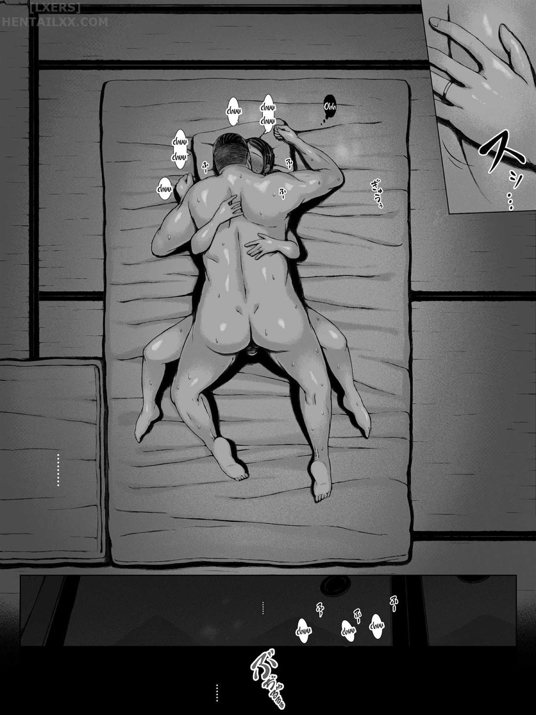 Đọc truyện hentai Hahagui Ottori Okaasan ga Toshishita Yarichin ni Nerawareru Toki - Chap 1C