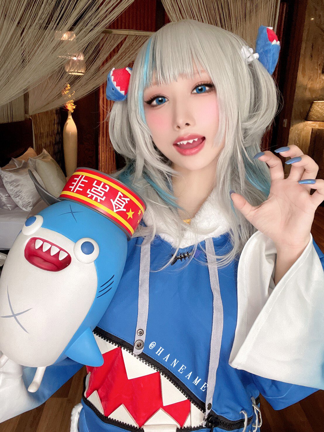 Đọc truyện hentai Tuyển tập Albums siêu phẩm Cosplay - Chap 764 - Hane Ame - Gawr Gura