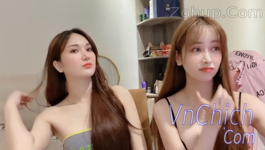 ANNA102 cùng ngắm 2 em gái Việt xinh đẹp lọt đồ livestream cực ngon ~ Sex VnShow