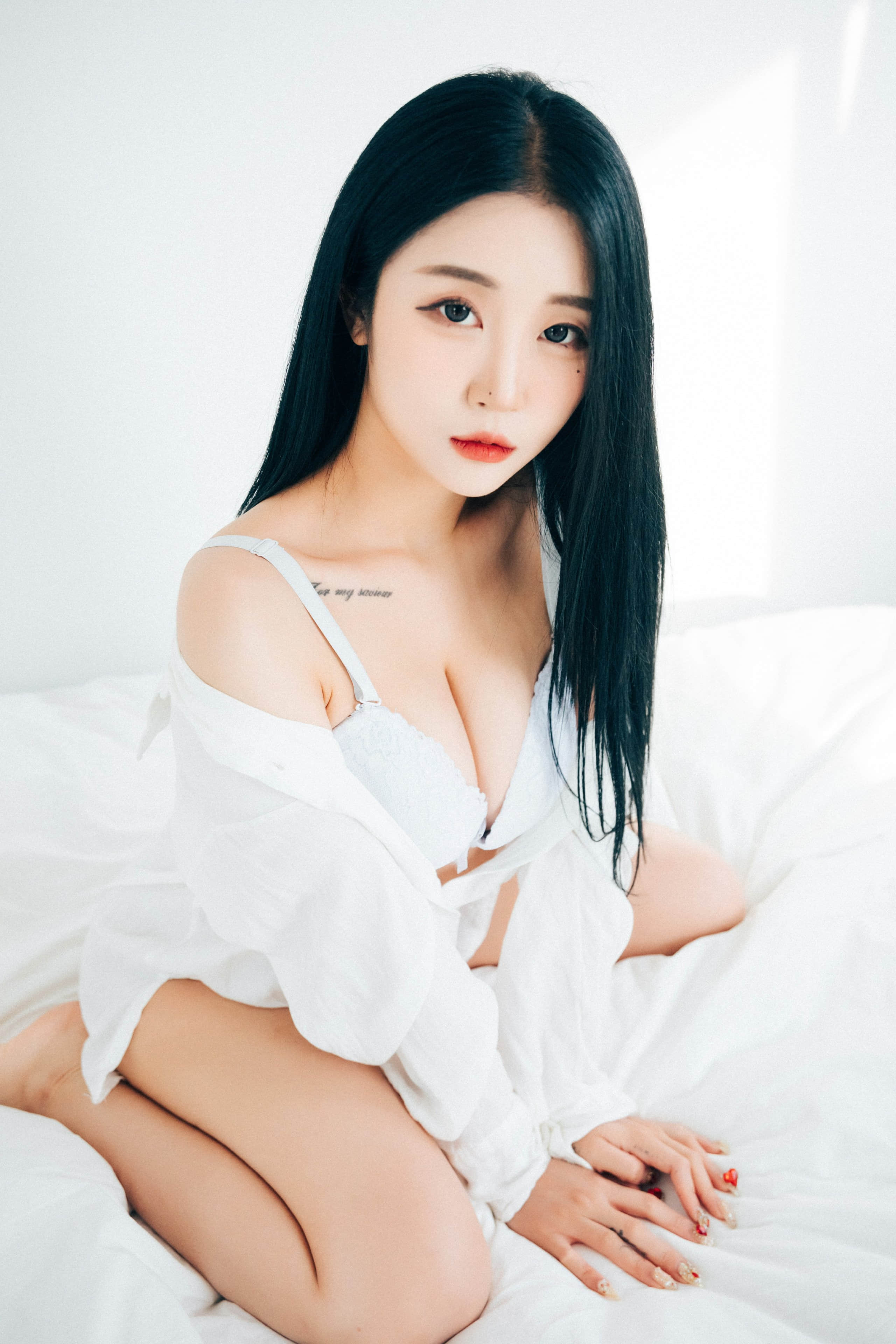 Đọc truyện hentai Tuyển tập Albums siêu phẩm Cosplay - Chap 775 - [Loozy] The undress - Bomi