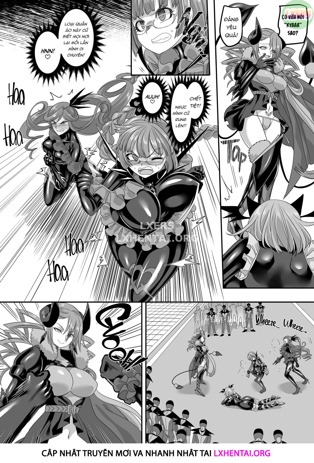 Đọc truyện hentai Saikyou no Seigi no Hero wa Kagami no Naka de wa Saijaku no Kaijin - Oneshot