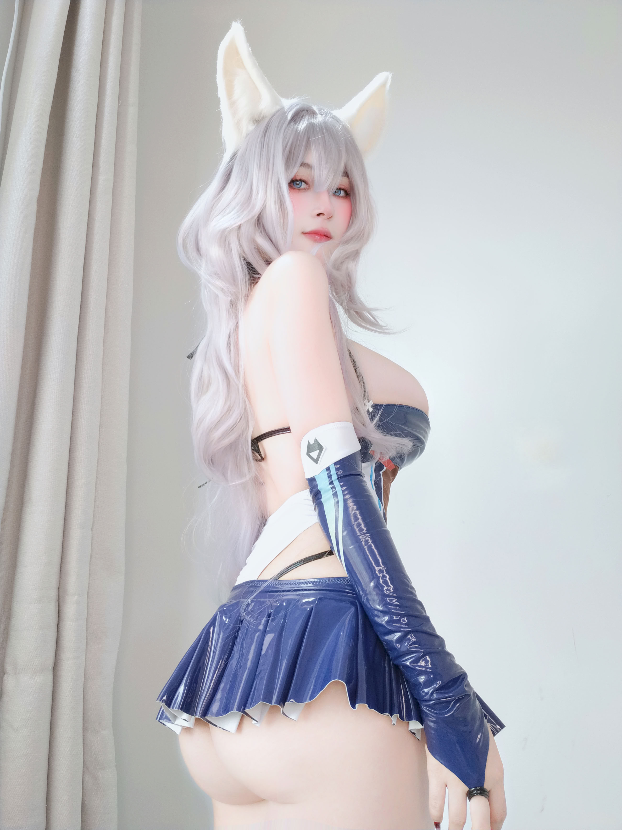 Đọc truyện hentai Tuyển tập Albums siêu phẩm Cosplay - Chap 1234 - Silver 81 - [Fantia] - Kui (Azur Lane)