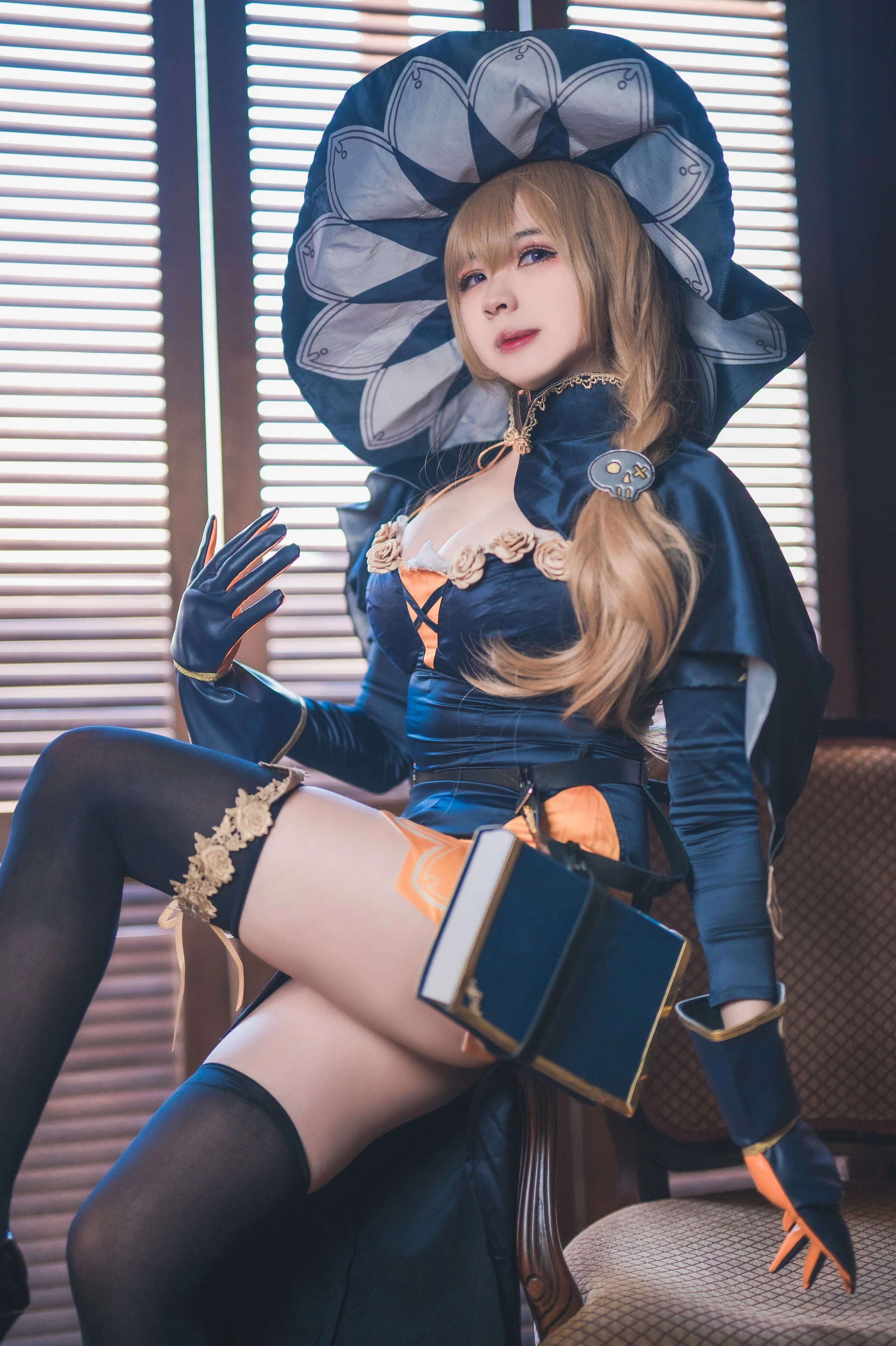 Đọc truyện hentai Tuyển tập Albums siêu phẩm Cosplay - Chap 570 - [Hatori Sama] Lisa Halloween (Genshin Impact)