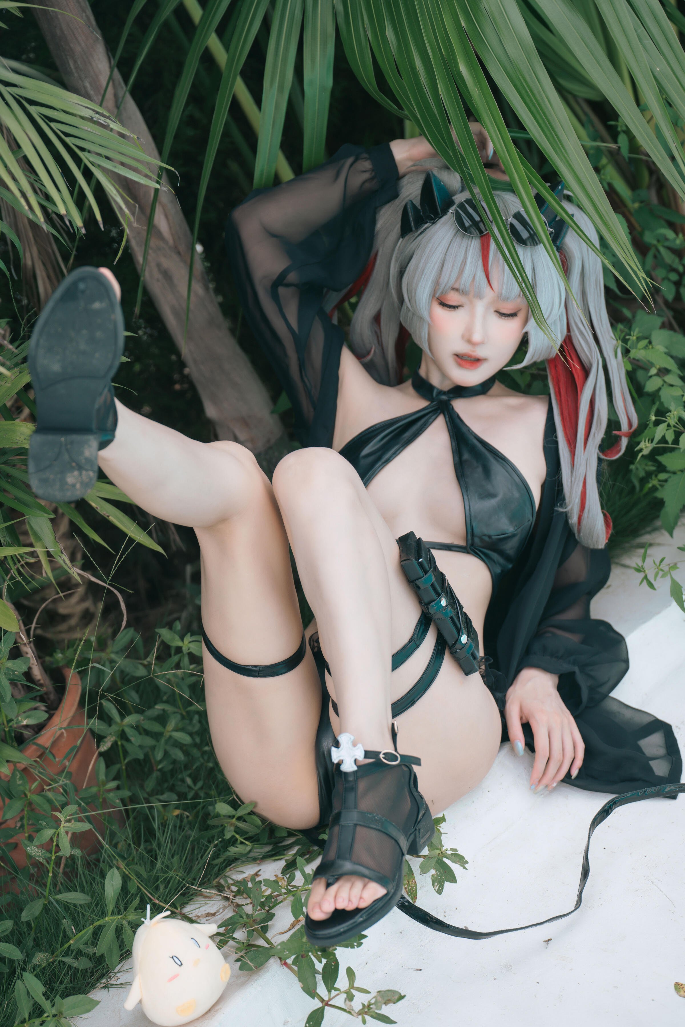 Đọc truyện hentai Tuyển tập Albums siêu phẩm Cosplay - Chap 200 - Azur Lane Otto von Alvensleben