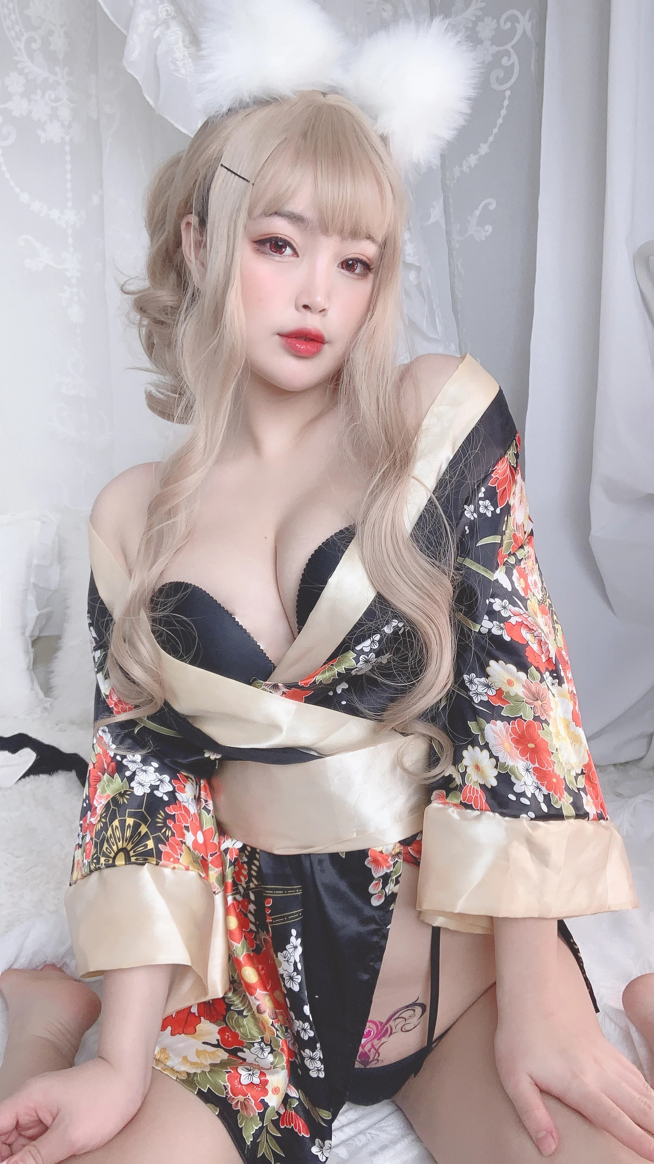 Đọc truyện hentai Tuyển tập Albums siêu phẩm Cosplay - Chap 408 - Bai Ye - Fox Fairy Girlfriend