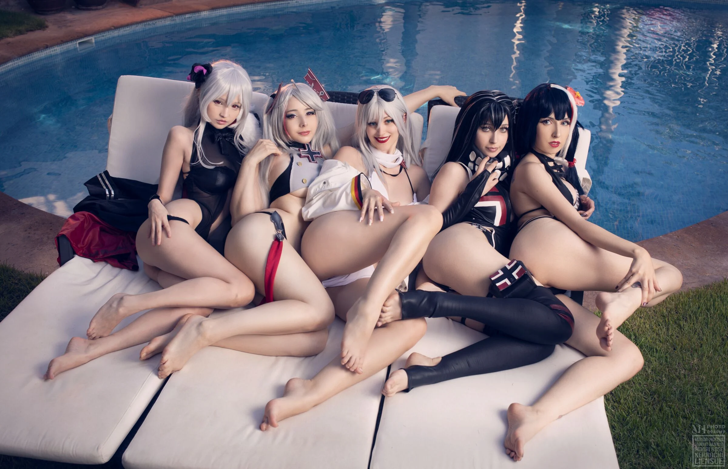 Đọc truyện hentai Tuyển tập Albums siêu phẩm Cosplay - Chap 496 - Hidori Rose, Mikomi Hokina, Gumiho, Kerocchi, Liensue - Iron Blood Collab