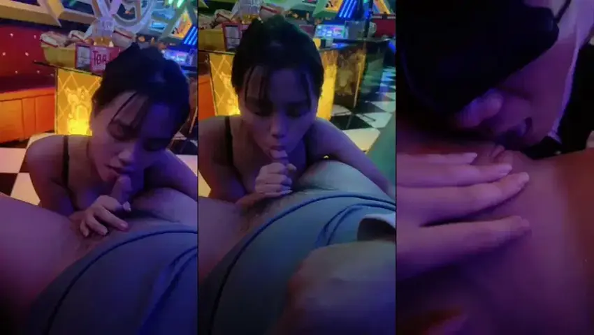 Đi hát karaoke mà em cởi quần anh bú cu xong bắt anh vét máng cho em ngay tại phòng hát - Sex Việt Nam