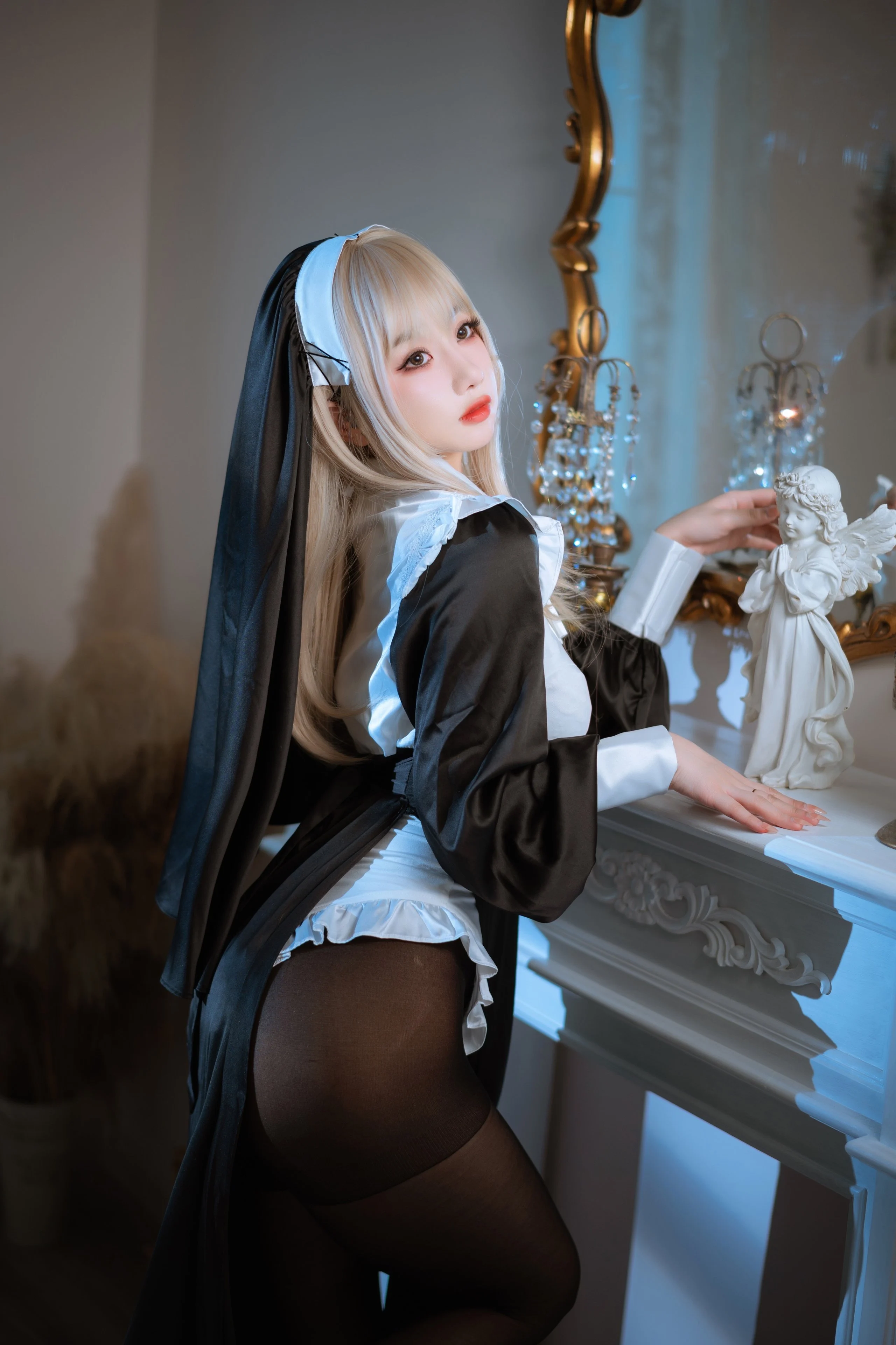 Đọc truyện hentai Tuyển tập Albums siêu phẩm Cosplay - Chap 742 - Is Guichu Yao here? - Nun