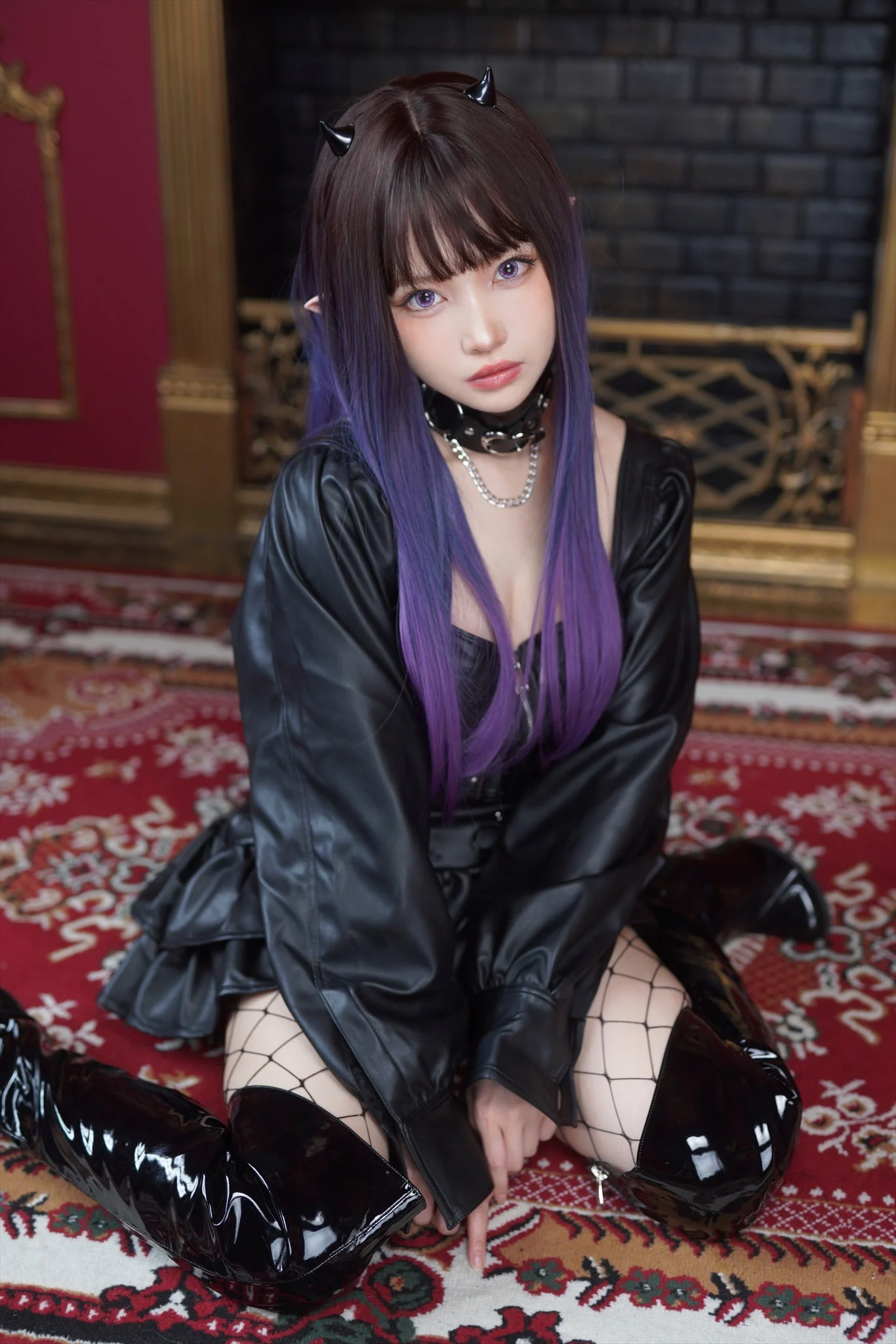 Đọc truyện hentai Tuyển tập Albums siêu phẩm Cosplay - Chap 669 - Vicious eys - Thistle