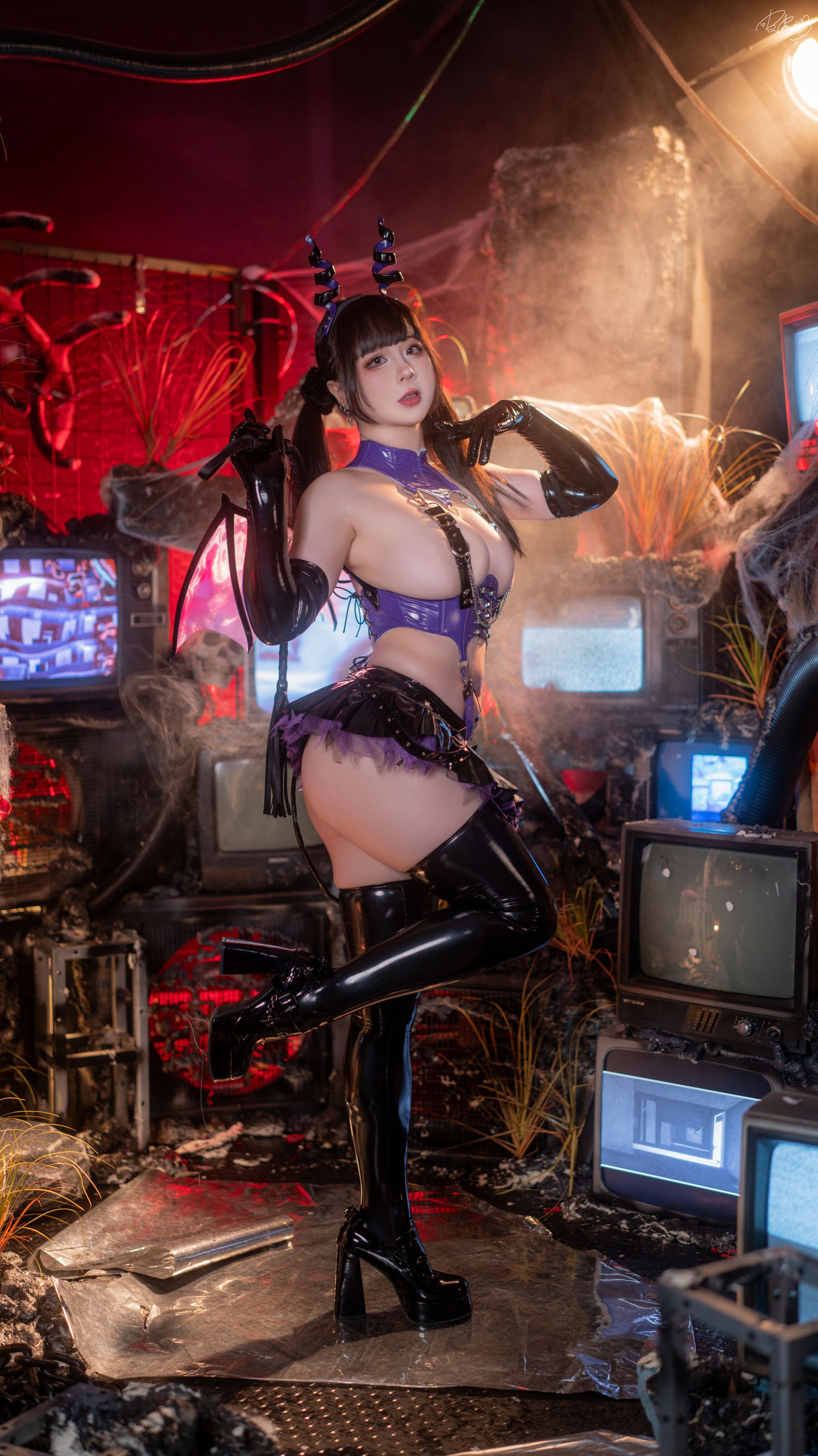 Đọc truyện hentai Tuyển tập Albums siêu phẩm Cosplay - Chap 1039 - Pipi Nai - Cyber ​​Succubus