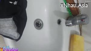 Trộm quần lót chị gái vào nhà tắm thủ dâm 4 (Trộm quần lót chị gái vào nhà tắm thủ dâm 4) [26]