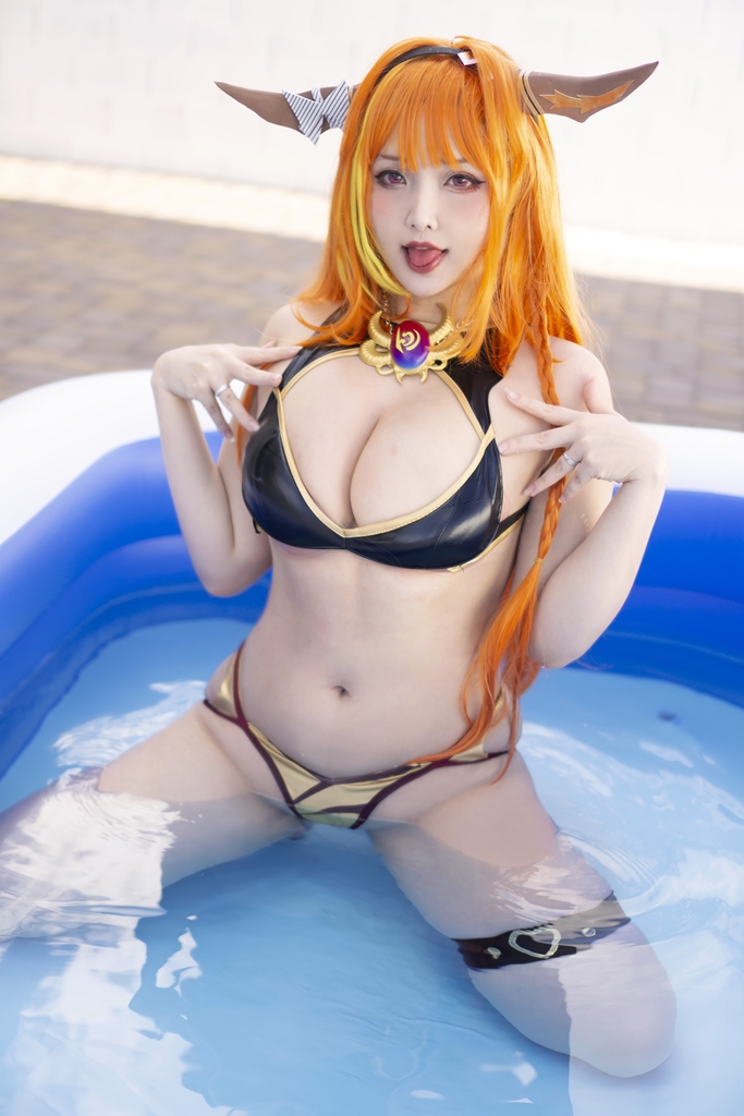Đọc truyện hentai Tuyển tập Albums siêu phẩm Cosplay - Chap 313 - Hana Bunny – Kiryu Coco Swimsuit