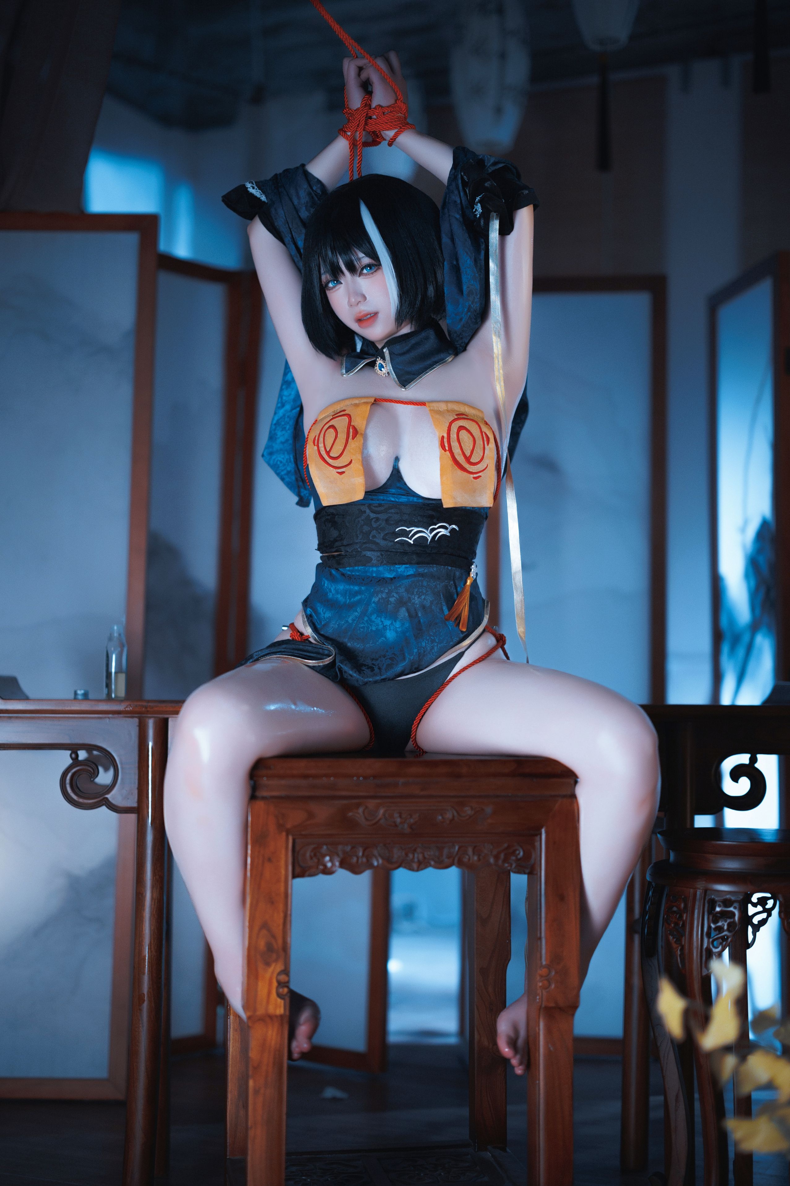 Đọc truyện hentai Tuyển tập Albums siêu phẩm Cosplay - Chap 560 - Yingluojiang w Azur Lane Huajia Zombie