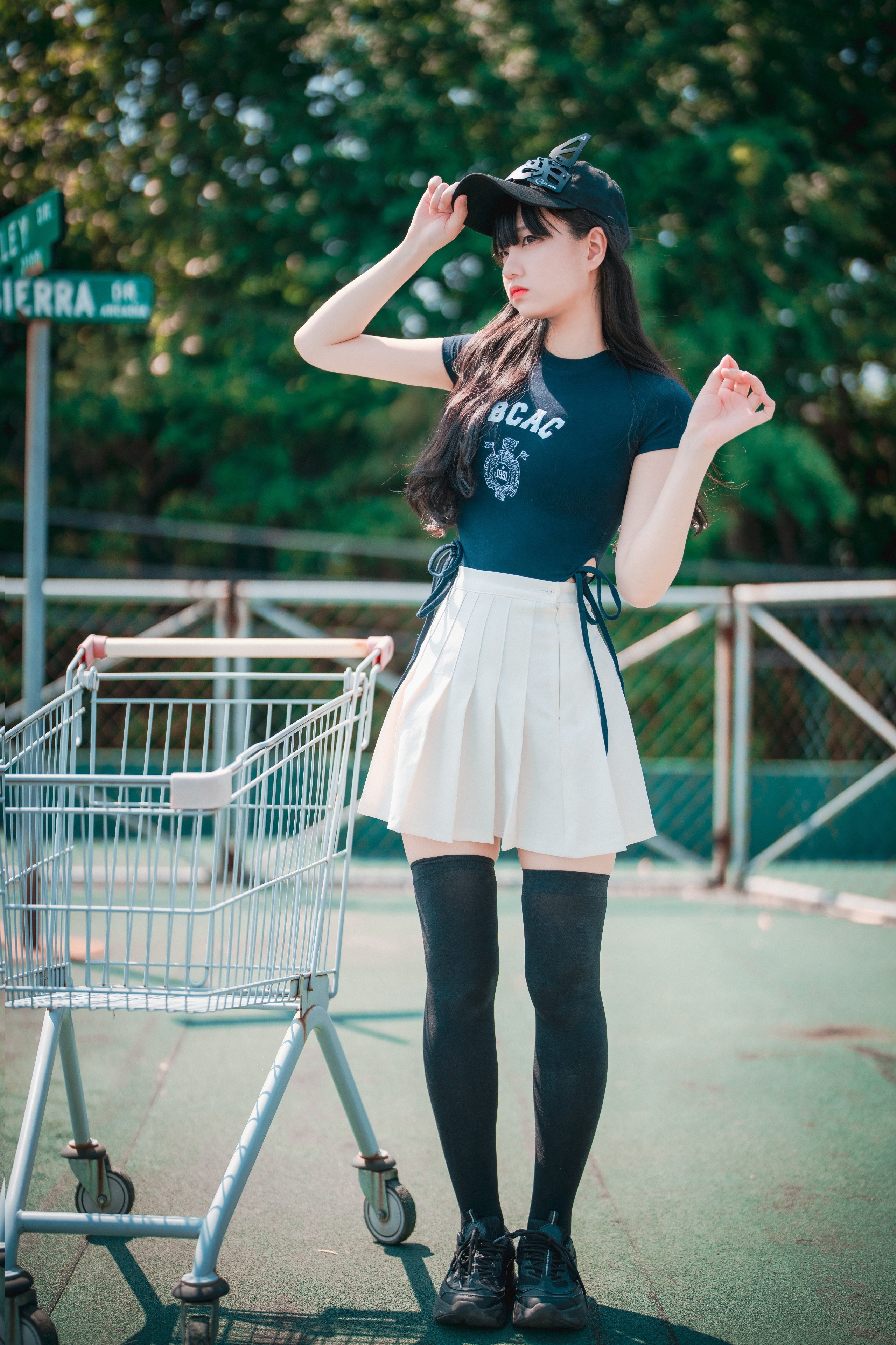 Đọc truyện hentai Tuyển tập Albums siêu phẩm Cosplay - Chap 699 - [DJAWA] Jeong Jenny  - Classic Athletic Girl in Navy Blue
