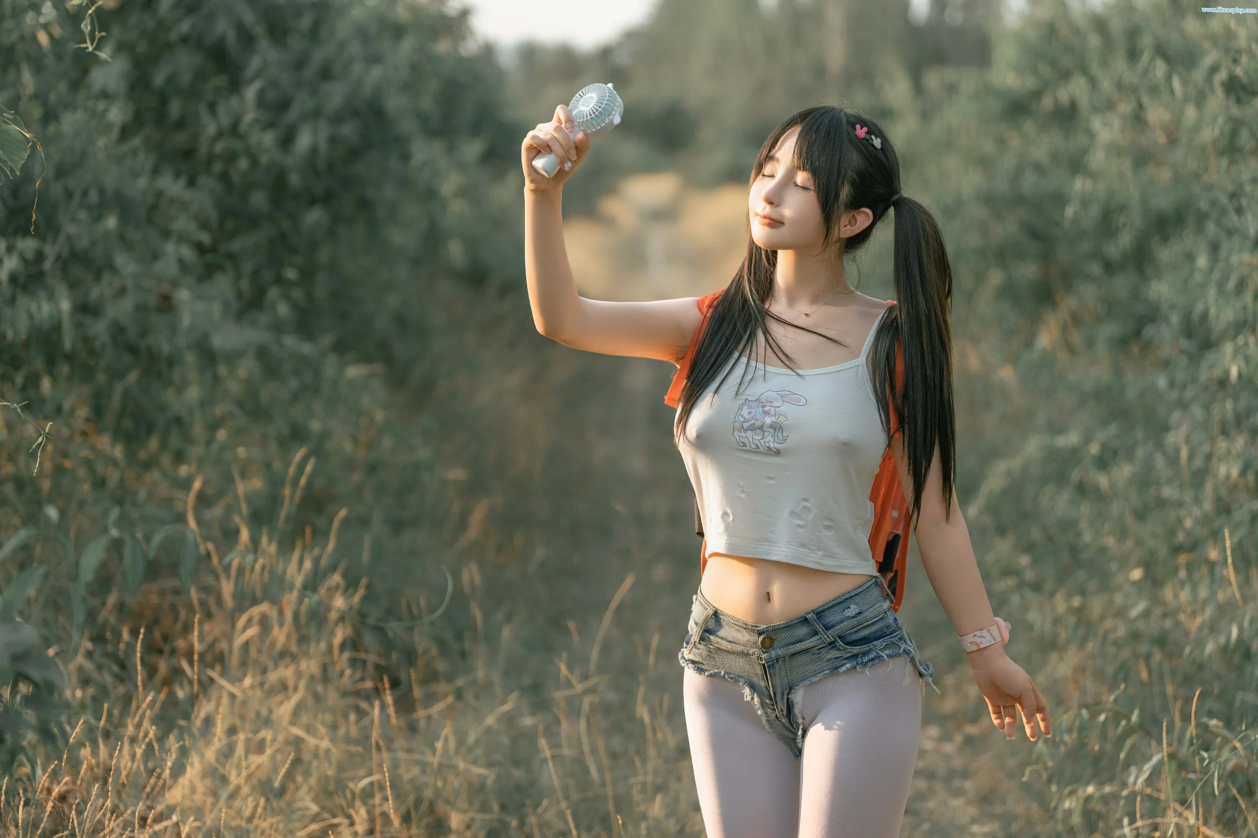 Đọc truyện hentai Tuyển tập Albums siêu phẩm Cosplay - Chap 604 - [Sakurai Ningning] Little red envelope