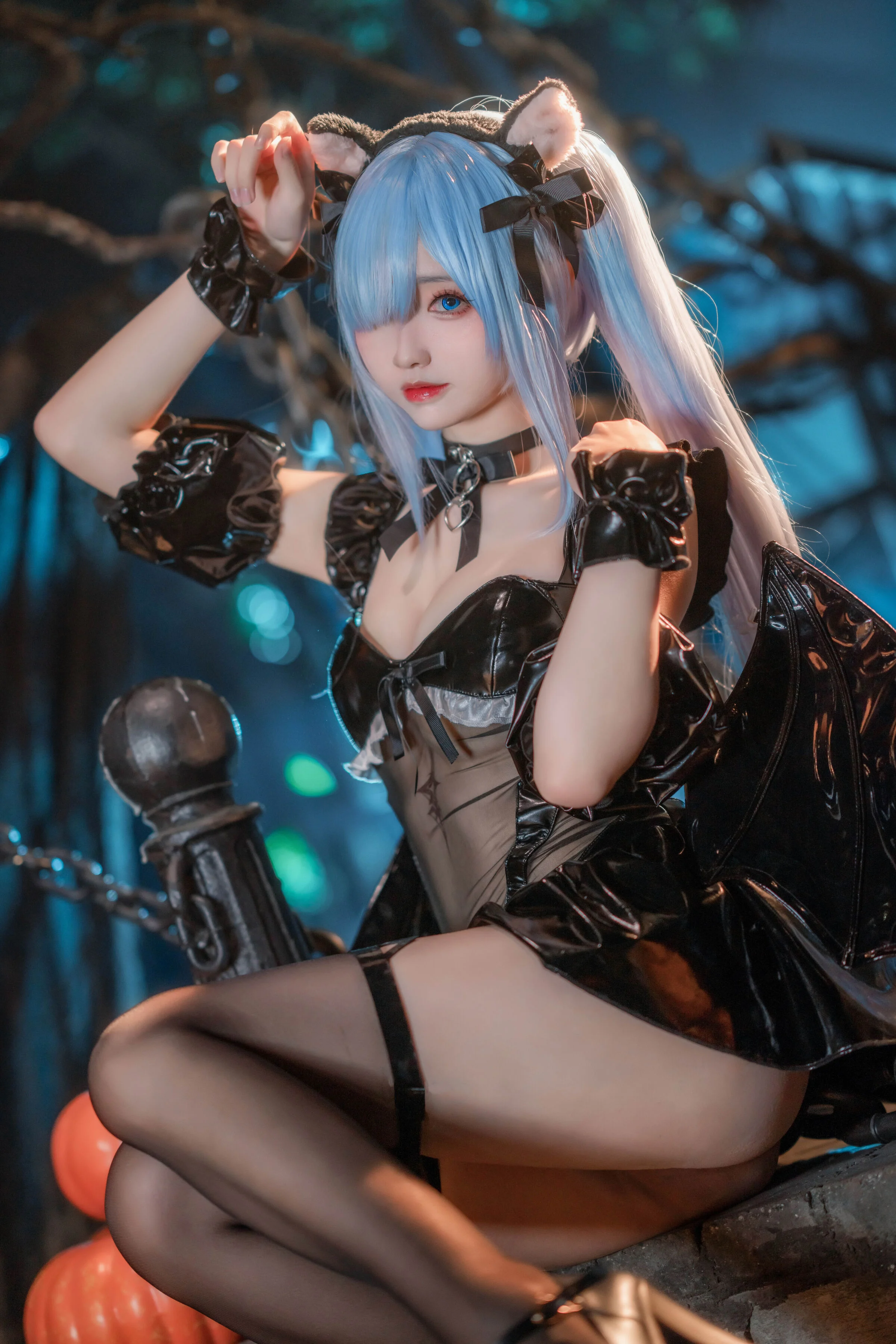 Đọc truyện hentai Tuyển tập Albums siêu phẩm Cosplay - Chap 150 - Azur Lane Janus Halloween Meow Meow Đêm kinh dị