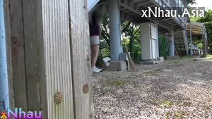 Nữ xinh biến thái nhật bản nứng lồn khoả thân giữa đường (Nữ xinh biến thái nhật bản nứng lồn khoả thân giữa đường) []