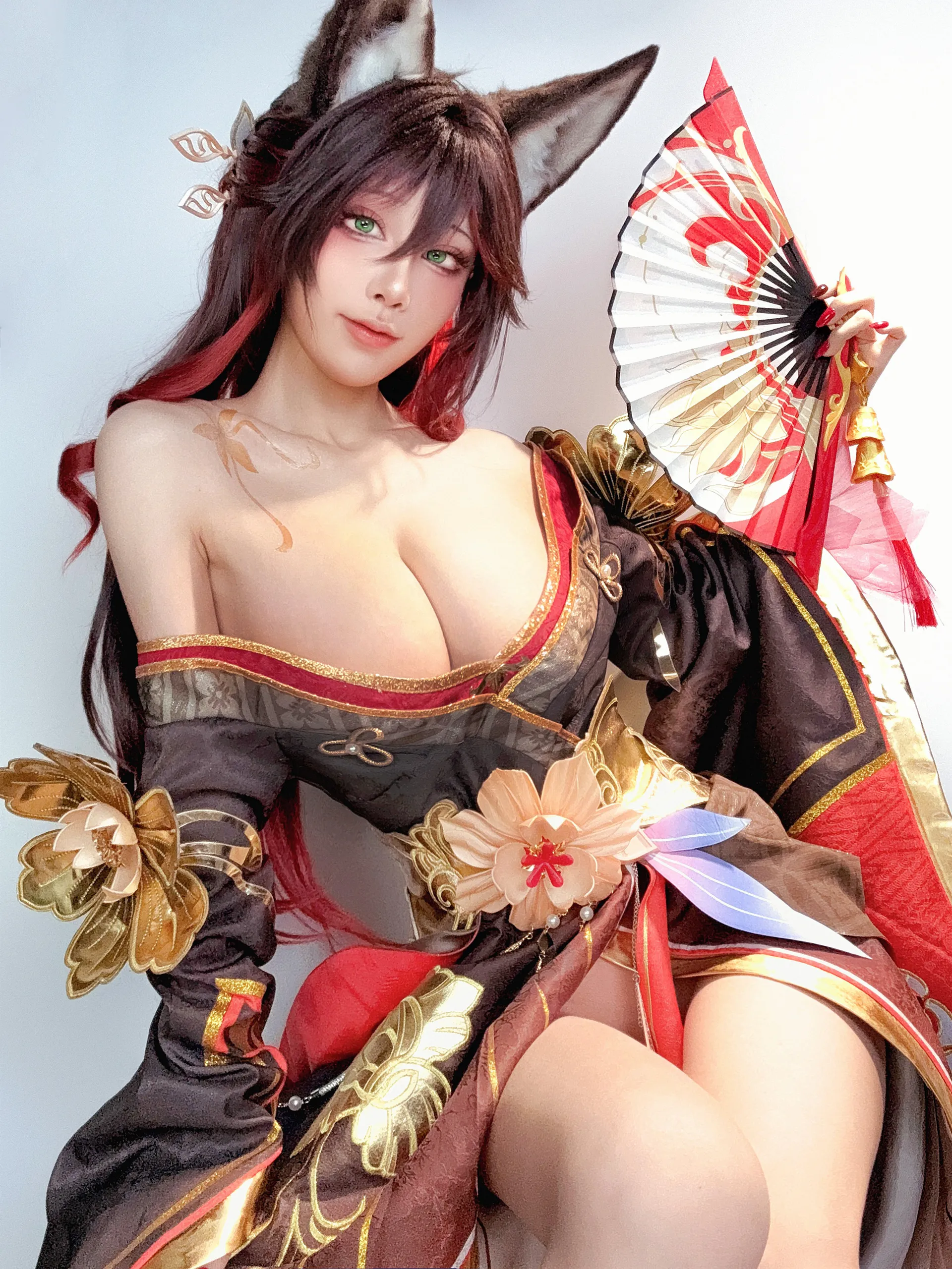 Đọc truyện hentai Tuyển tập Albums siêu phẩm Cosplay - Chap 964 - Water aqua - Forgetful Wanderer