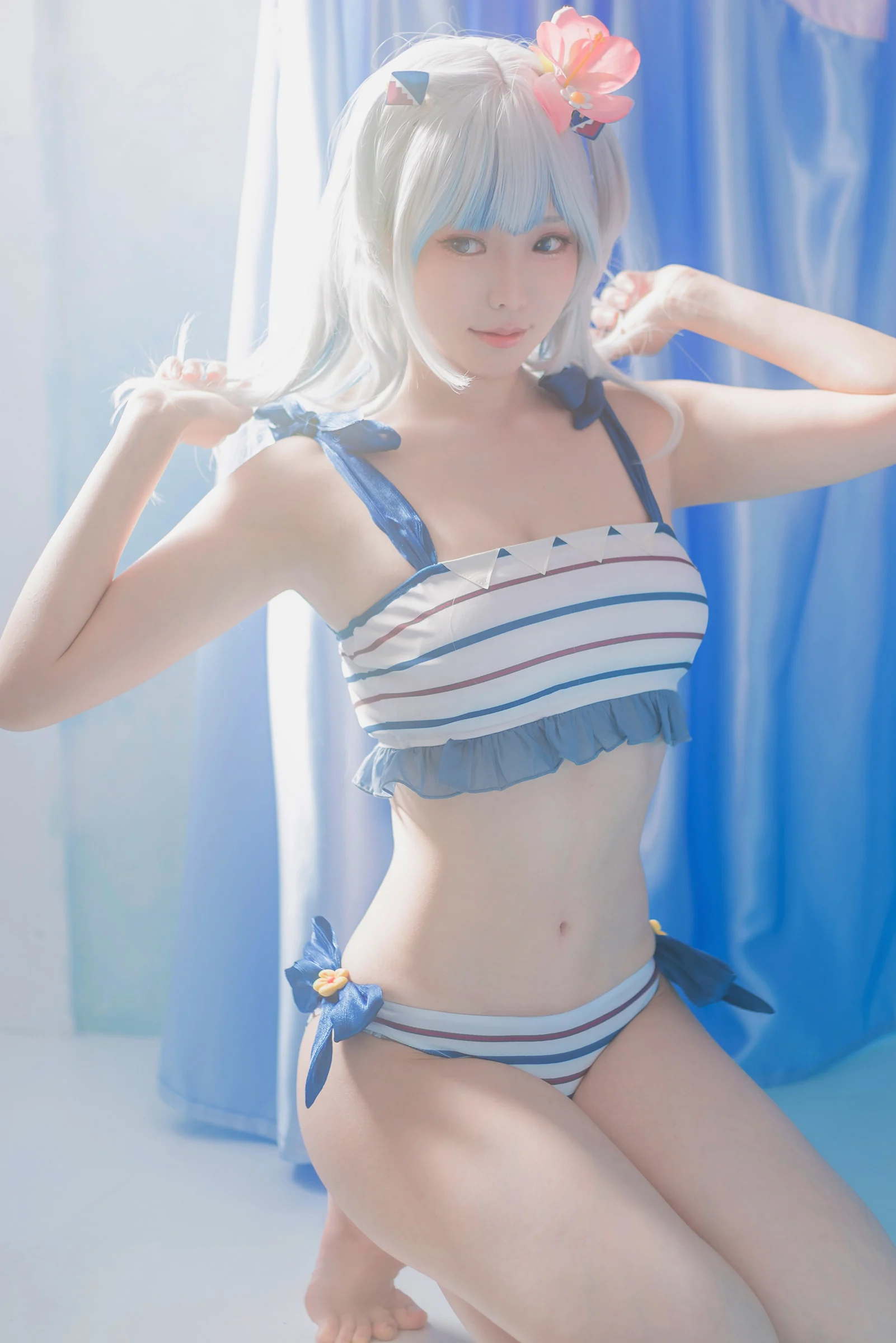 Đọc truyện hentai Tuyển tập Albums siêu phẩm Cosplay - Chap 518 - Ely - Gura Swimsuit