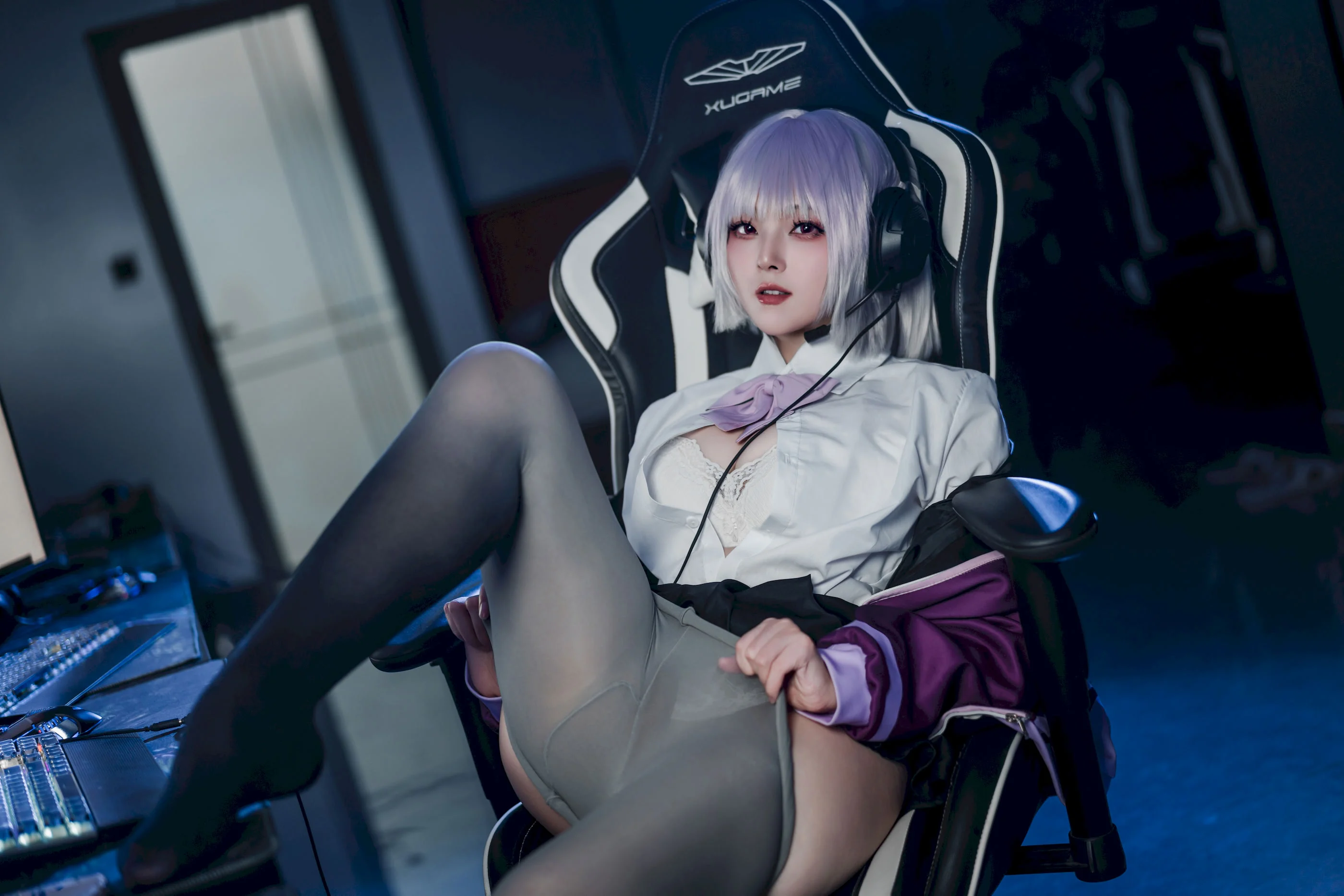 Đọc truyện hentai Tuyển tập Albums siêu phẩm Cosplay - Chap 1432 - Natsuko - GRIDMAN Akane Shinjo
