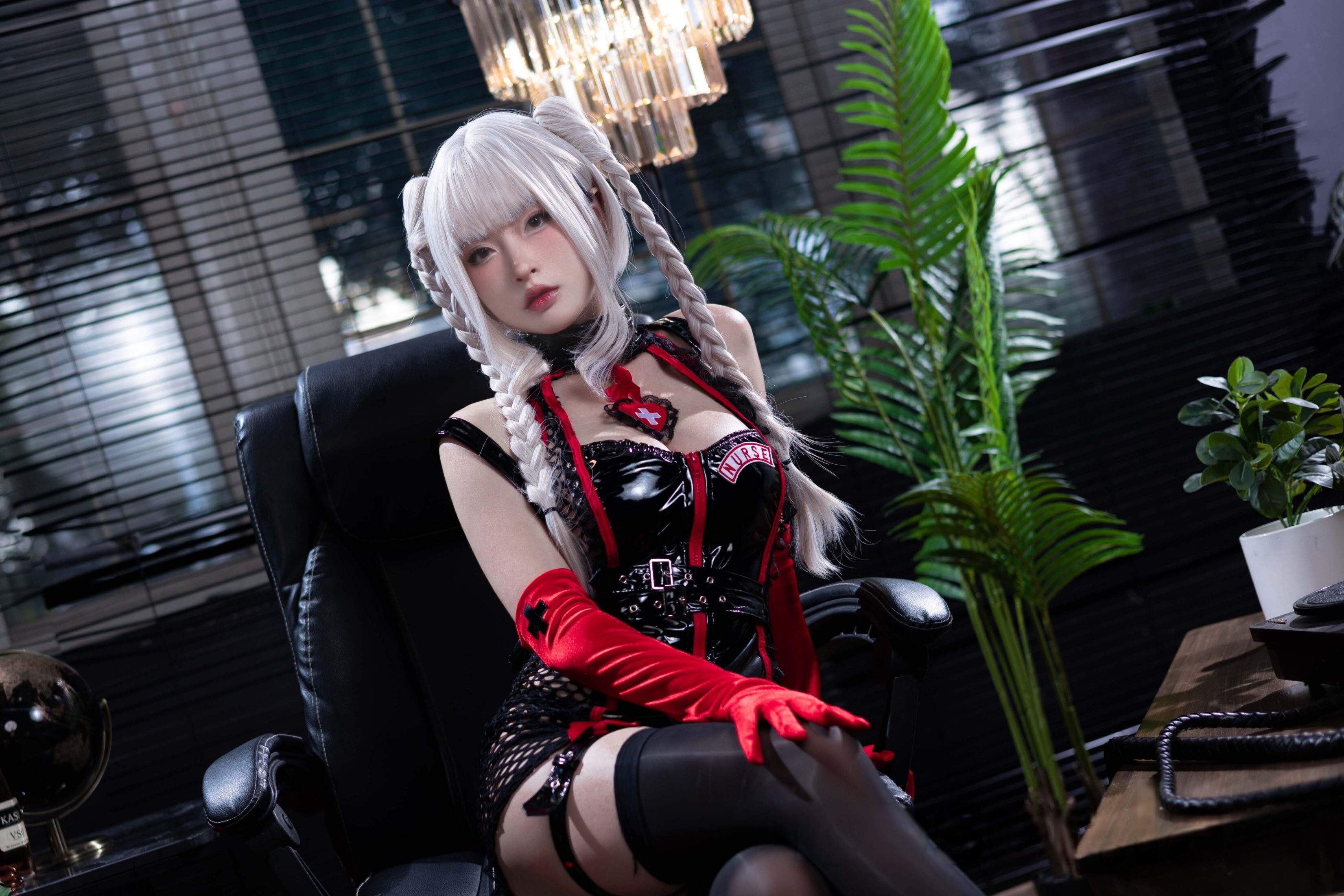 Đọc truyện hentai Tuyển tập Albums siêu phẩm Cosplay - Chap 1028 - Shimizu Yuno - White-haired nurse