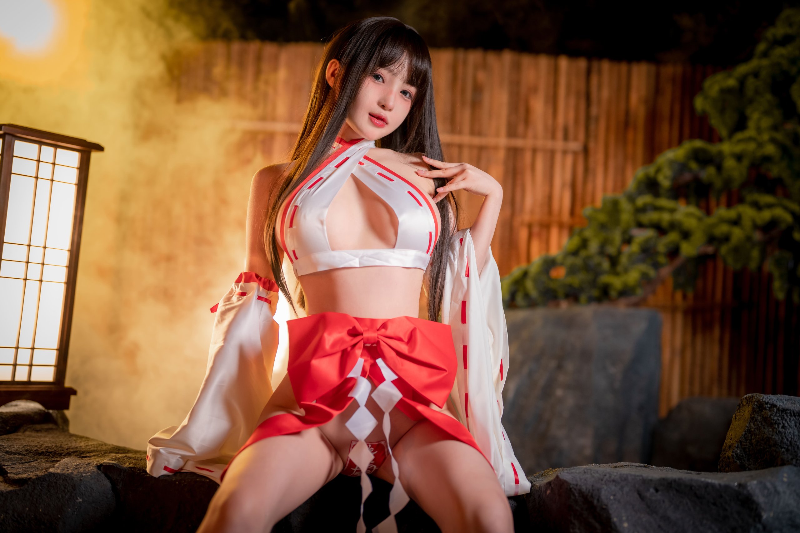 Đọc truyện hentai Tuyển tập Albums siêu phẩm Cosplay - Chap 648 - [Sakurai Ningning] Holy Miko